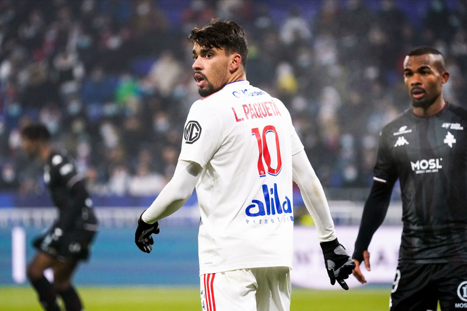 Kylian Mbapp&eacute; aura au moins crois&eacute; son futur co&eacute;quipier Karim Benzema lors des huiti&egrave;mes de finale de Ligue des champions... Icon Sport