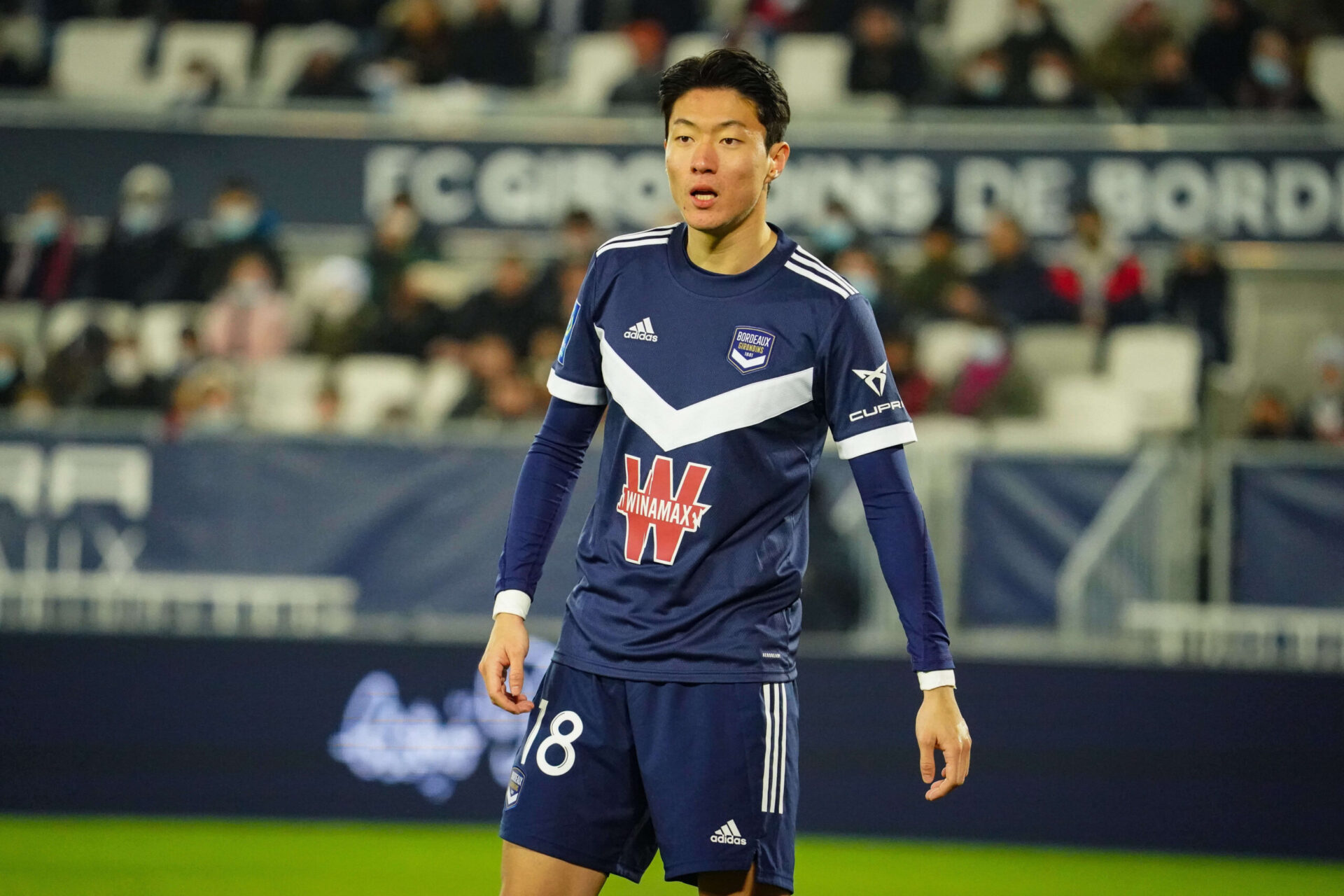Ui-Jo Hwang sous le maillot de Bordeaux (iconsport) Ui-Jo Hwang sous le maillot de Bordeaux (iconsport)