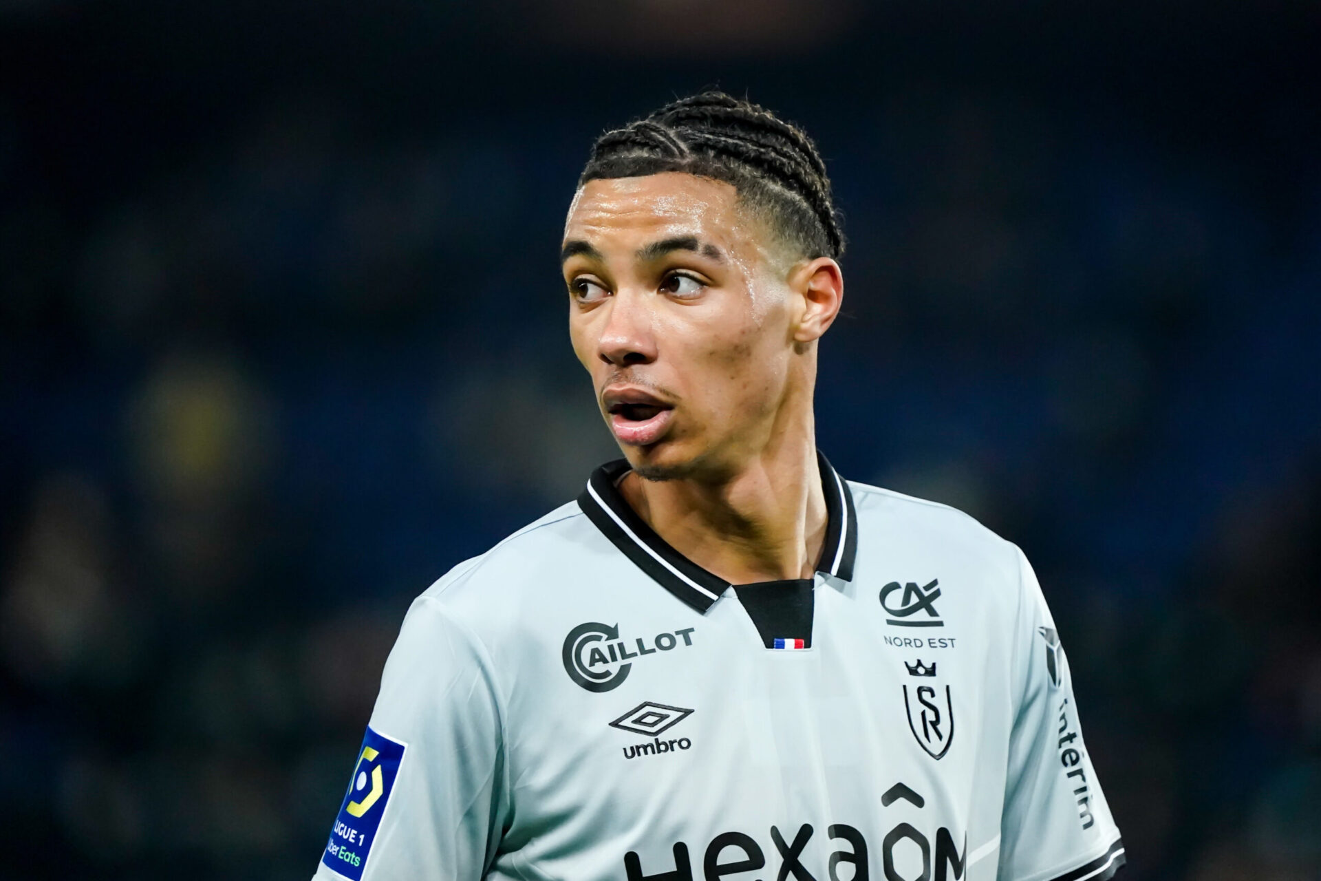 Le longiligne attaquant rémois pourrait signer à Newcastle dans les prochaines heures (iconsport) Le longiligne attaquant rémois pourrait signer à Newcastle dans les prochaines heures (iconsport)