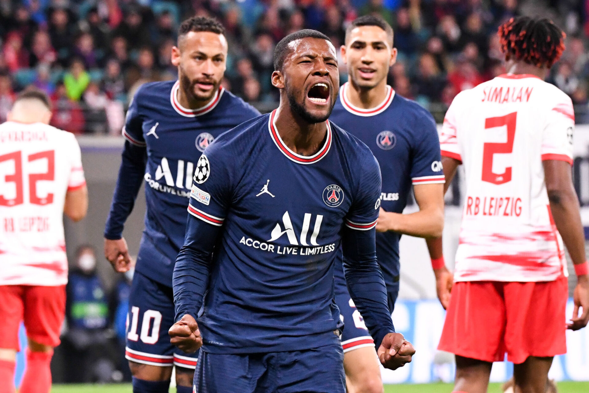 Malgr&eacute; des buts importants en Ligue des Champions, Wijnaldum n'est pas &agrave; la hauteur des attentes. (Icon Sport)