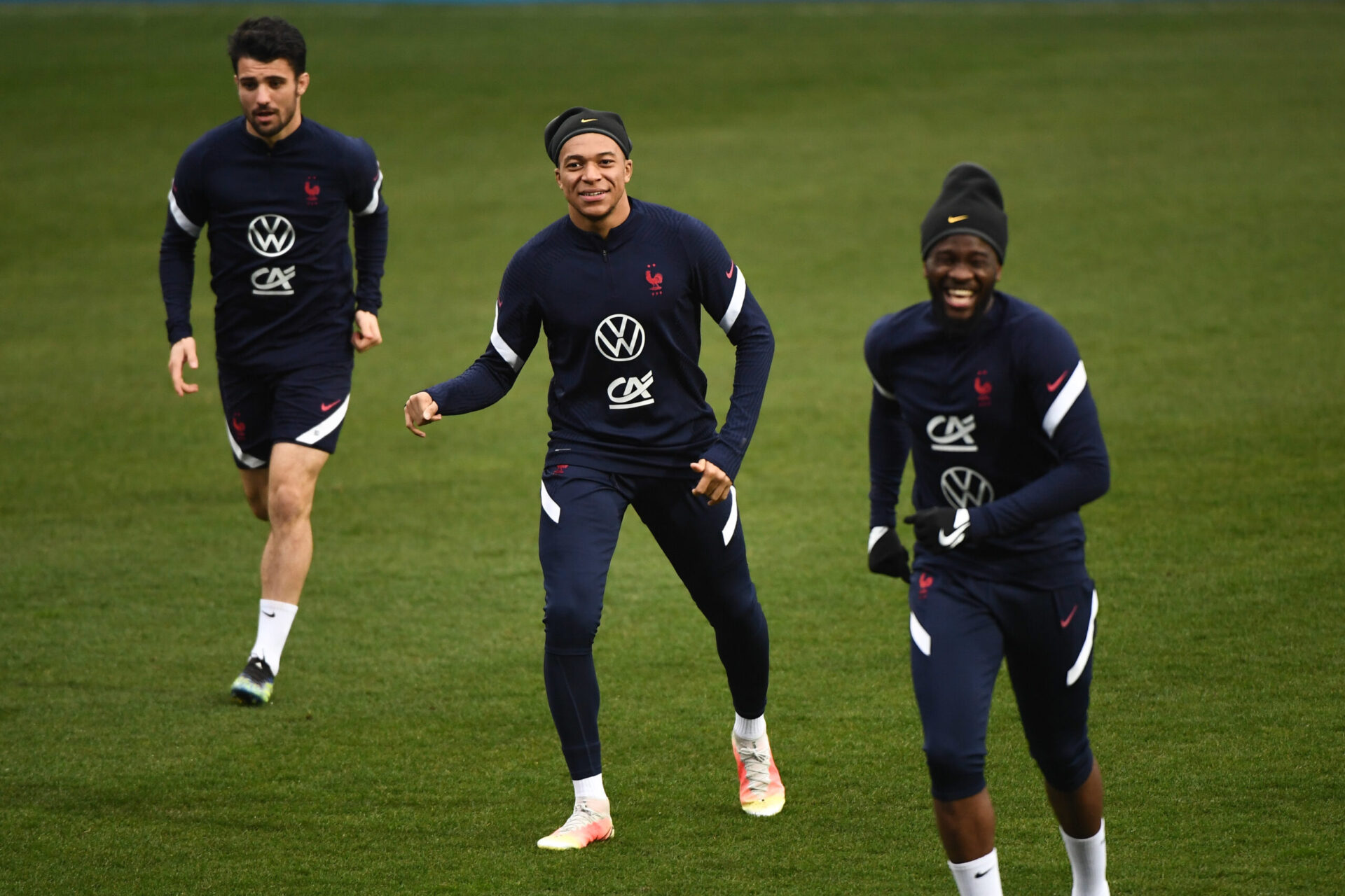 Proche de Mbappé, Ndombele pourrait représenter un atout de poids pour Paris dans le dossier de prolongation du Français (iconsport) Proche de Mbappé, Ndombele pourrait représenter un atout de poids pour Paris dans le dossier de prolongation du Français (iconsport)