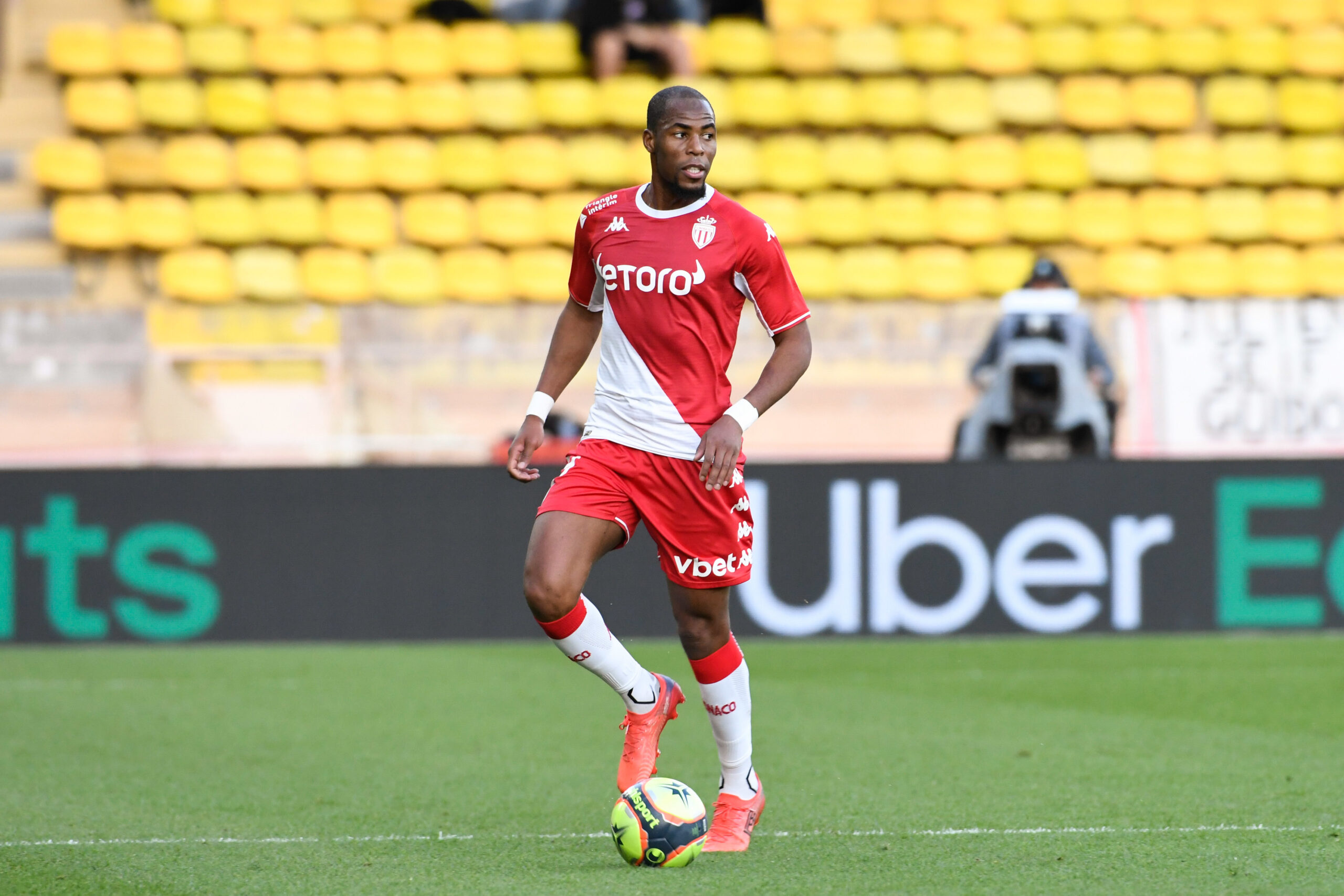 Monaco : Djibril Sidibé finalement enclin à prolonger ?