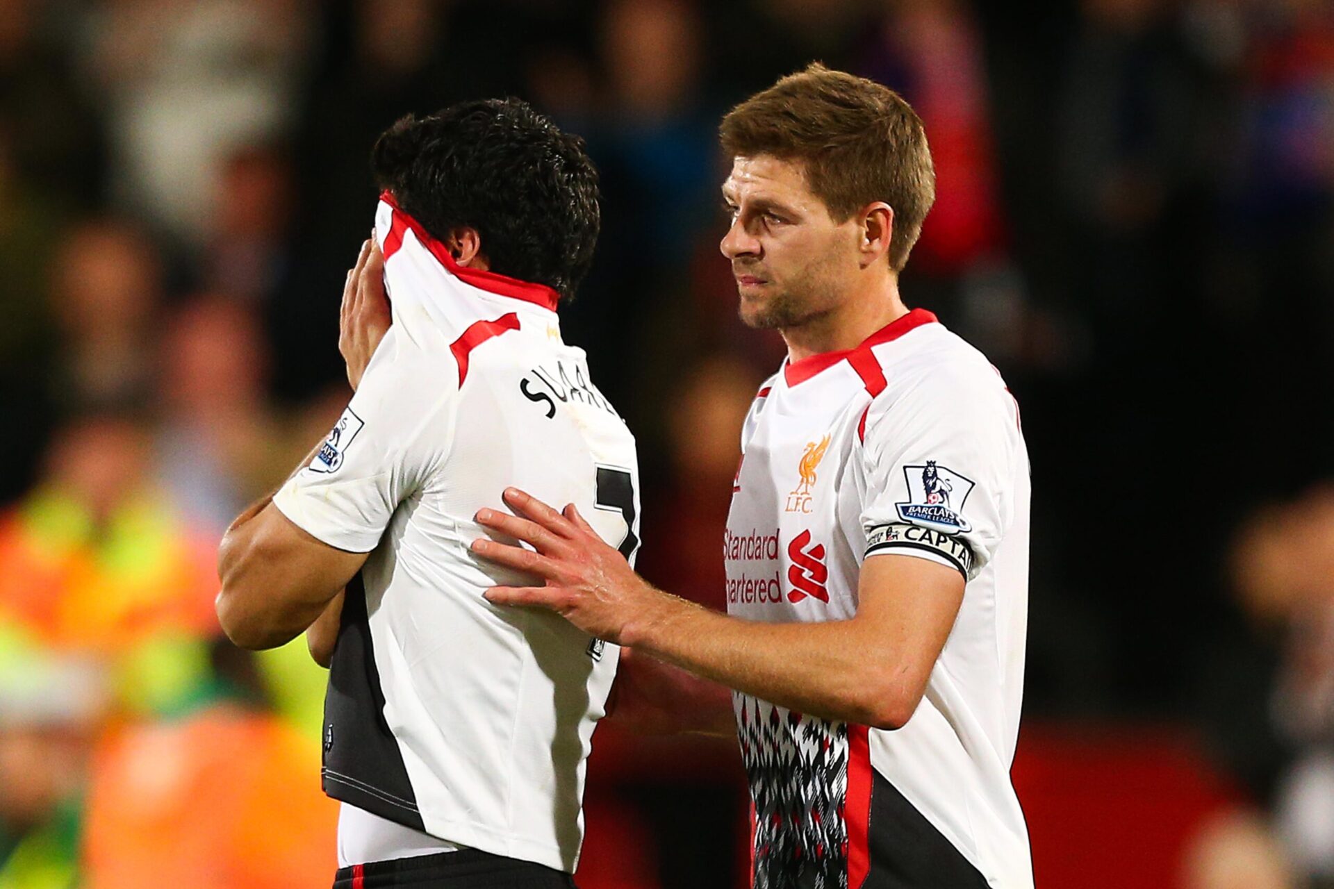 Luis Su&aacute;rez et Steven Gerrard, ensemble sous le maillot de Liverpool, en 2014. Icon Sport