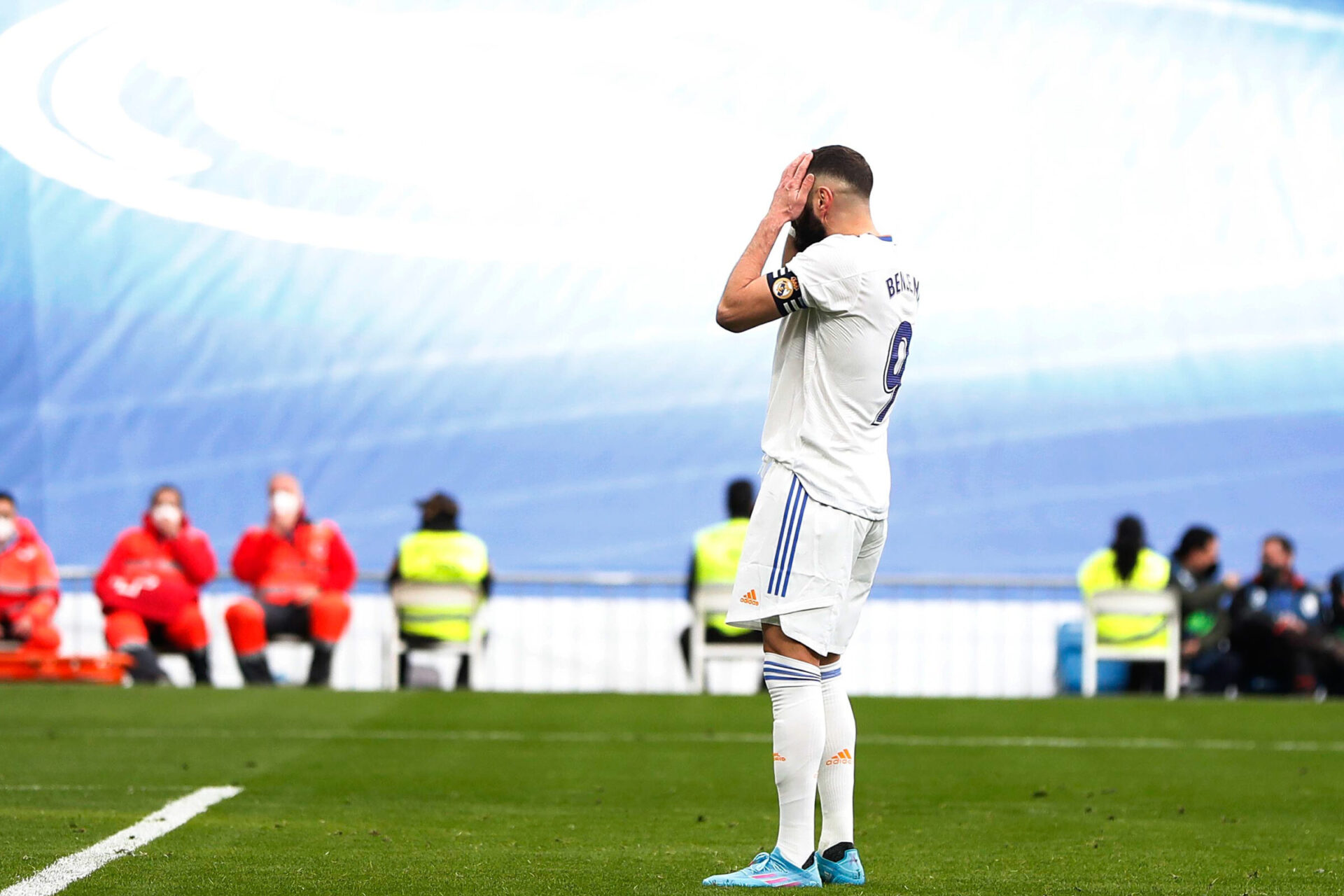 Journée difficile pour Benzema, blessé à la cuisse à trois semaines du choc contre le PSG en Ligue des champions. Icon Sport Journée difficile pour Benzema, blessé à la cuisse à trois semaines du choc contre le PSG en Ligue des champions. Icon Sport