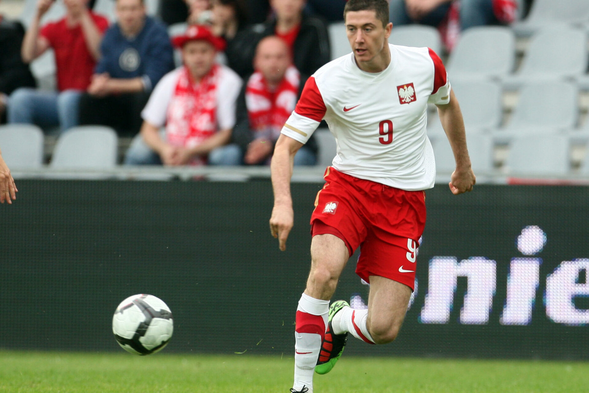 Robert Lewandowski en 2010 avec la Pologne. Icon Sport Robert Lewandowski en 2010 avec la Pologne. Icon Sport