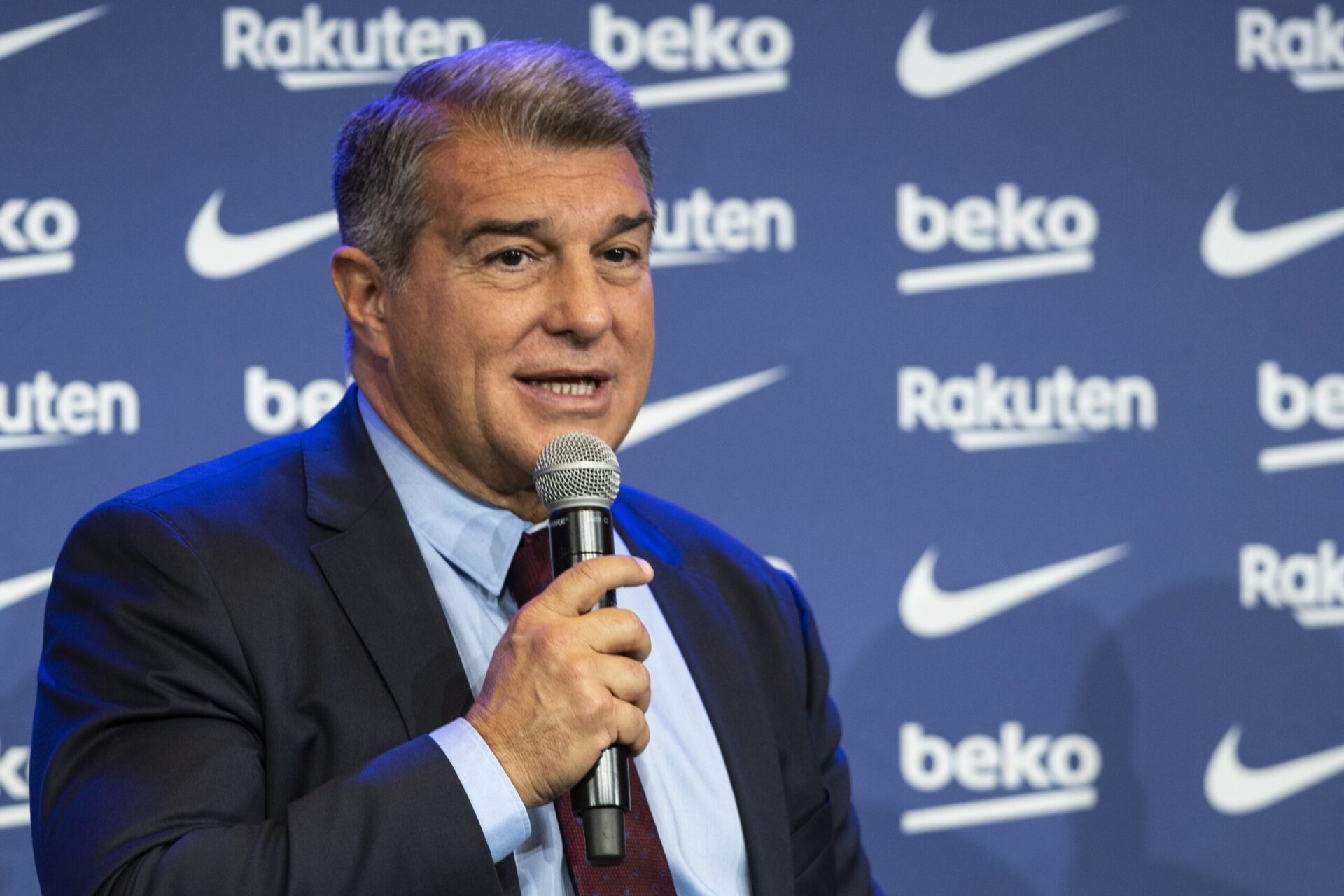 Laporta n'a pas cherch&eacute; &agrave; cacher sa col&egrave;re envers son joueur (iconsport)