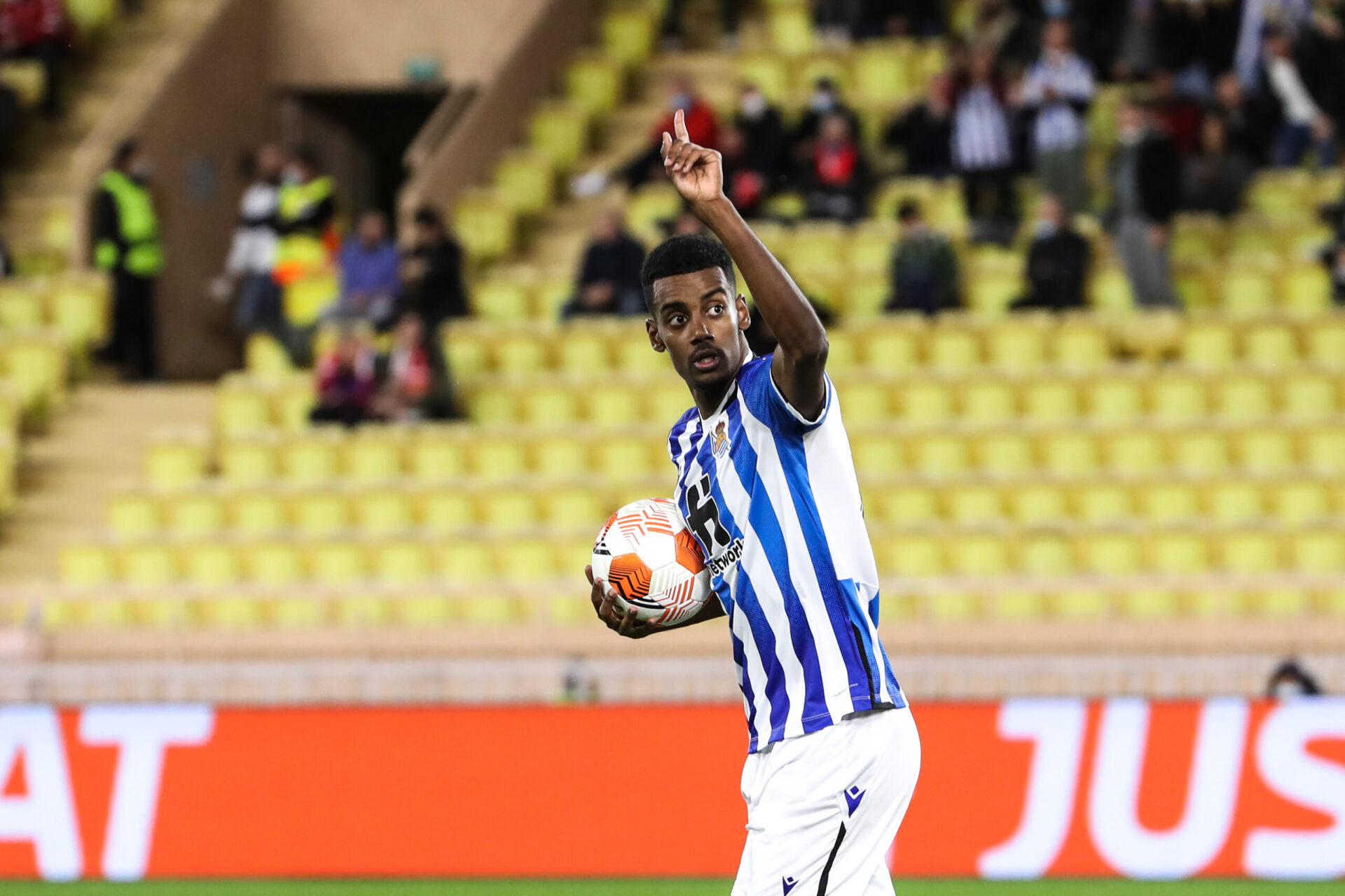 Cette saison en Ligue Europa, Alexander Isak avait &eacute;galis&eacute; &agrave; Monaco mais n'avait pu emp&ecirc;cher la d&eacute;faite de la Real Sociedad / Icon sport