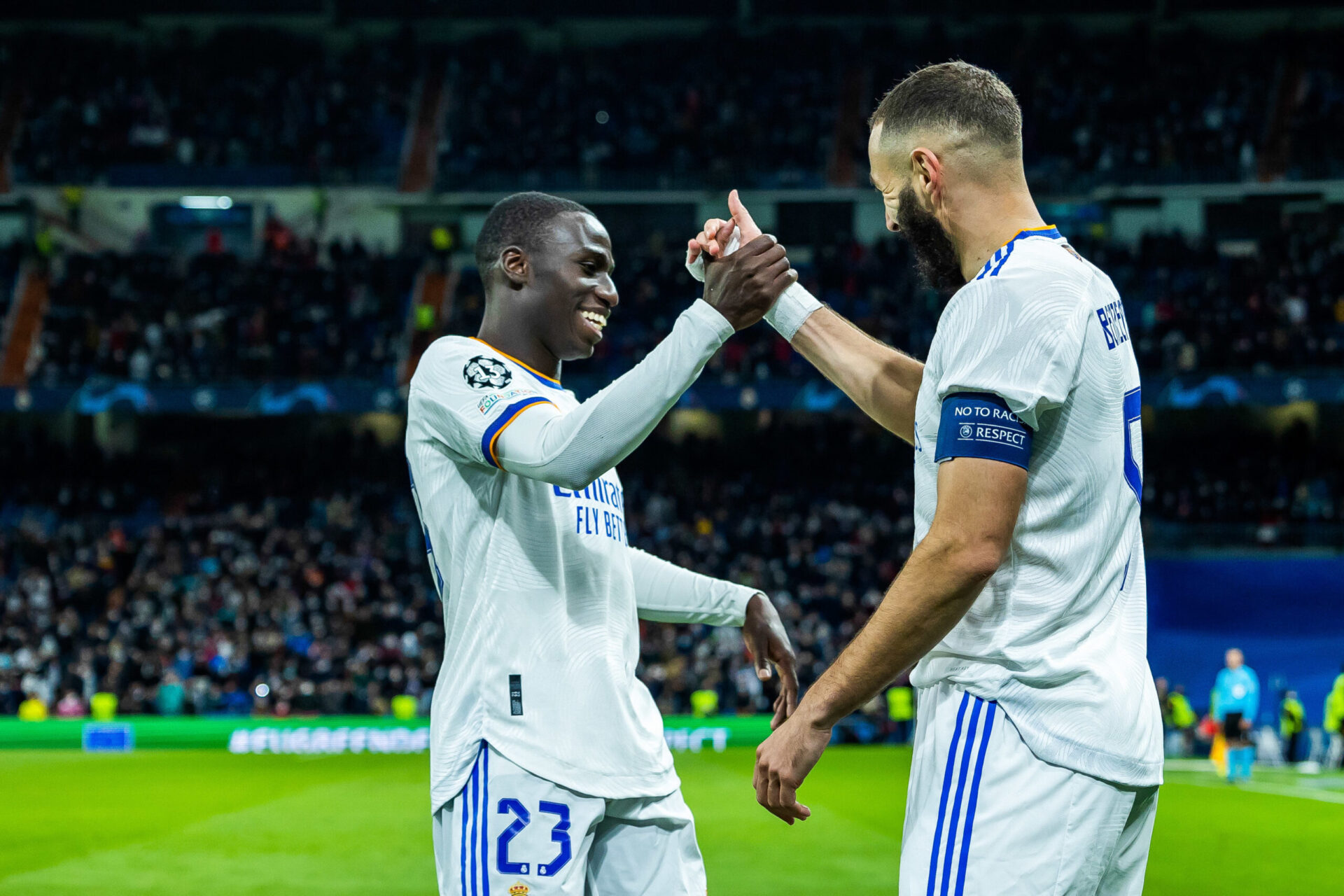 Ferland Mendy et Karim Benzema seront absents face &agrave; Barcelone. Icon Sport