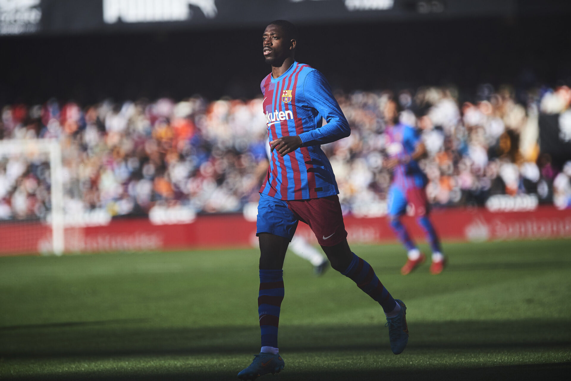 Demb&eacute;l&eacute; a fait face &agrave; de nombreuses critiques ces derni&egrave;res semaines (iconsport)