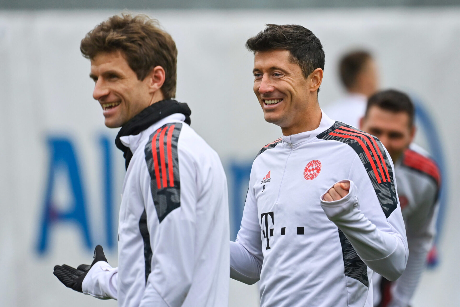 L'entente de Robert Lewandowski avec Thomas Müller (à gauche) est une arme létale au Bayern Munich / Icon sport L'entente de Robert Lewandowski avec Thomas Müller (à gauche) est une arme létale au Bayern Munich / Icon sport