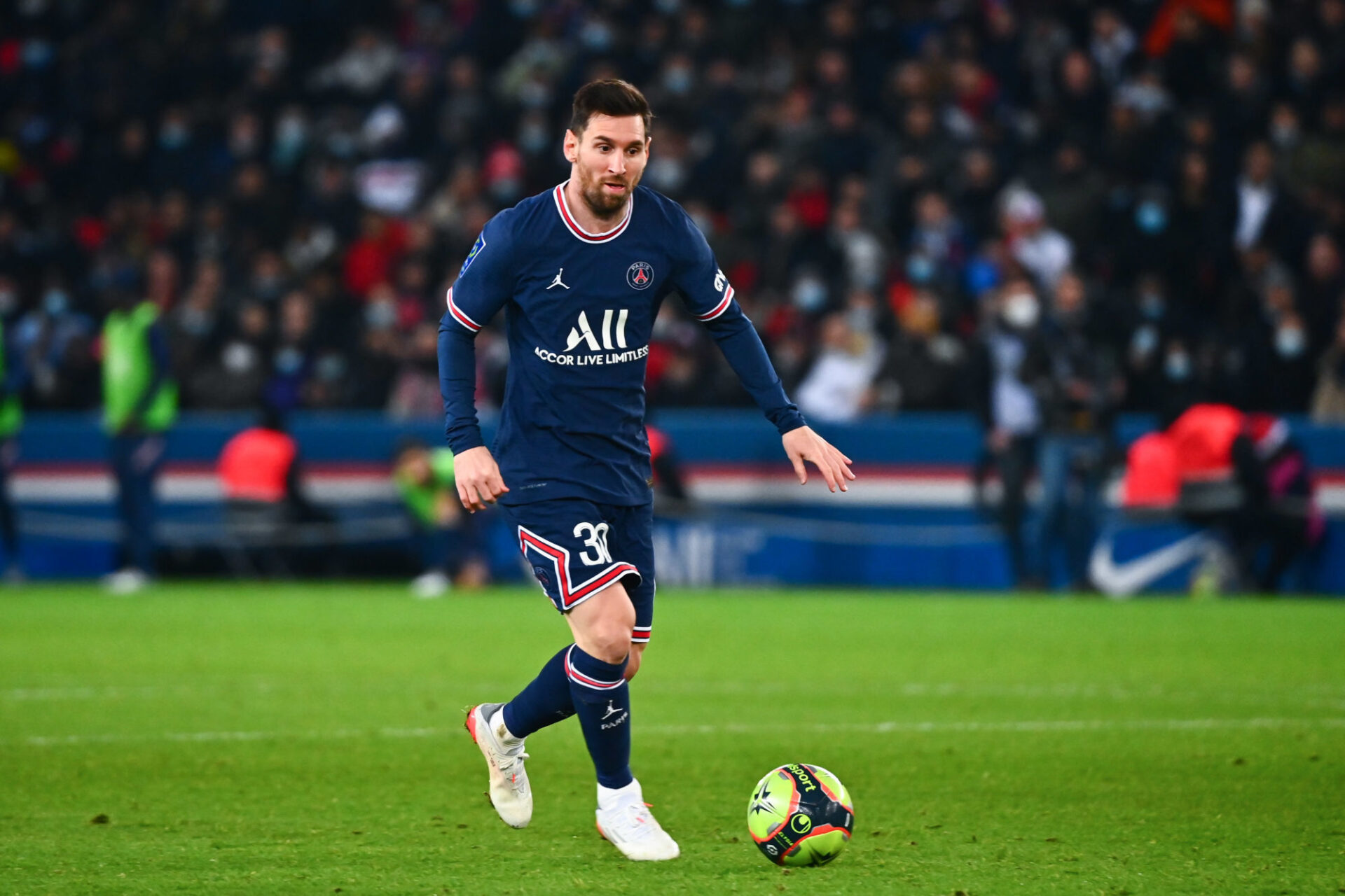 Lionel Messi retrouve tout doucement des couleurs avec le PSG (iconsport) Lionel Messi retrouve tout doucement des couleurs avec le PSG (iconsport)