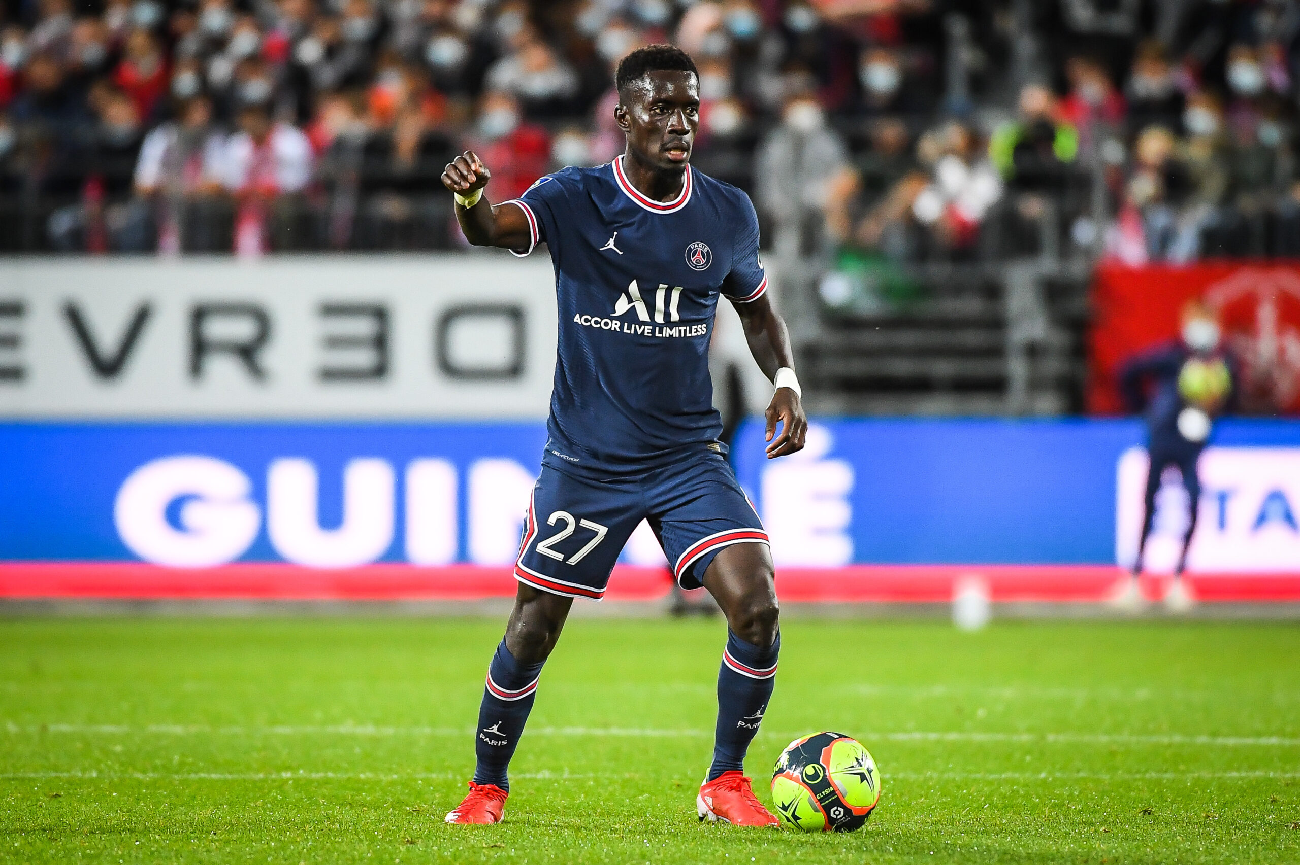 Idrissa Gueye, absent remarqué du match contre Montpellier. Icon Sport