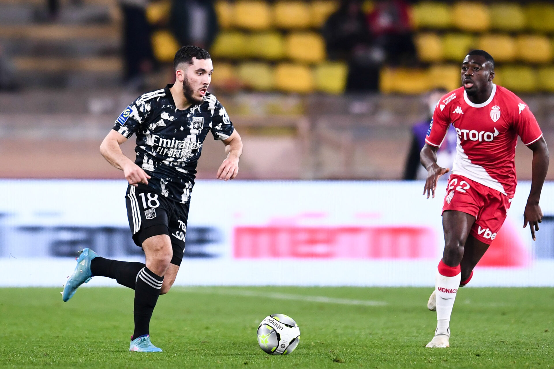 Rayan Cherki a joué 45 minutes à Monaco avant de sortir sur blessure (iconsport) Rayan Cherki a joué 45 minutes à Monaco avant de sortir sur blessure (iconsport)