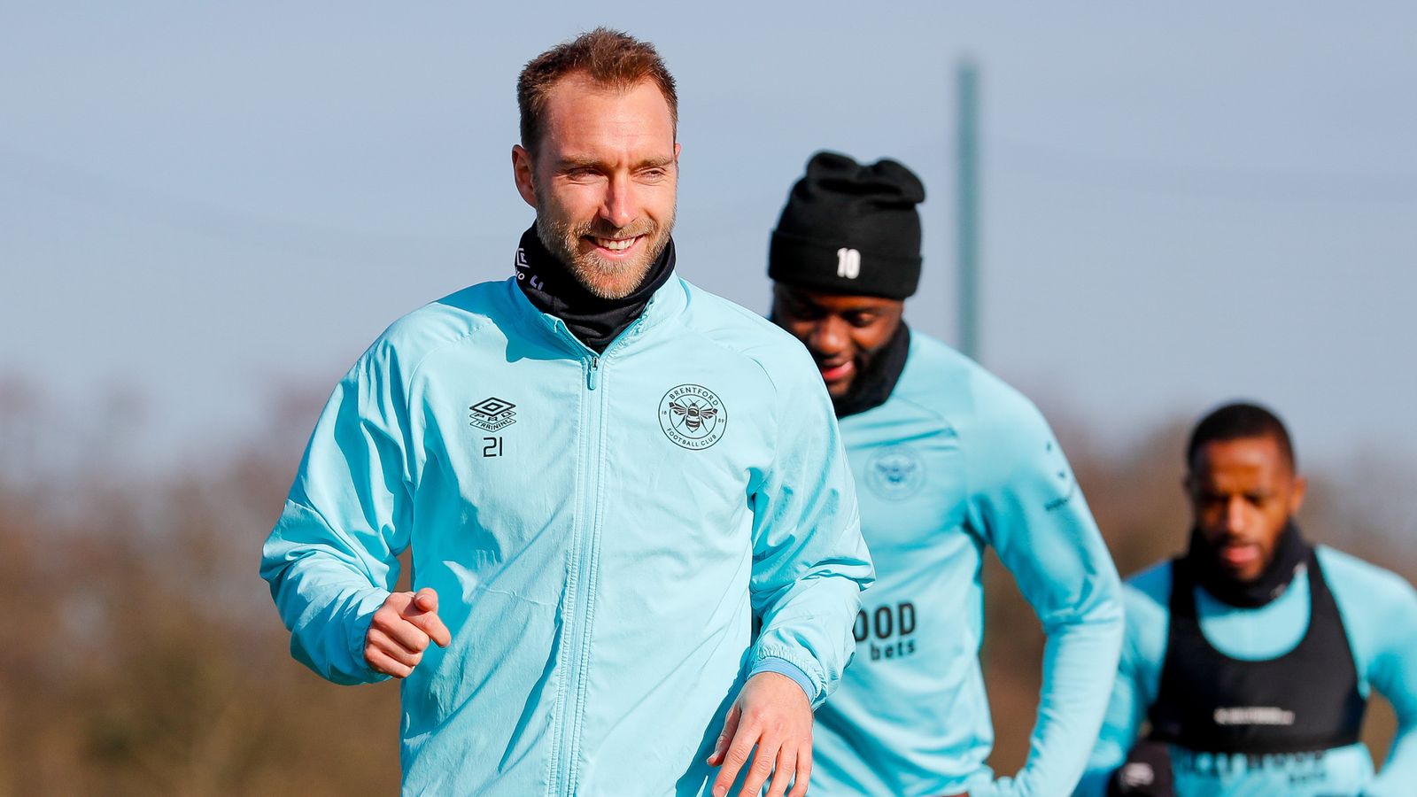 Apr&egrave;s avoir d&eacute;but l'entra&icirc;nement avec ses nouveaux co&eacute;quipiers, Eriksen veut vite d&eacute;marrer un nouveau chapitre dans sa carri&egrave;re (brentfordfc.com)