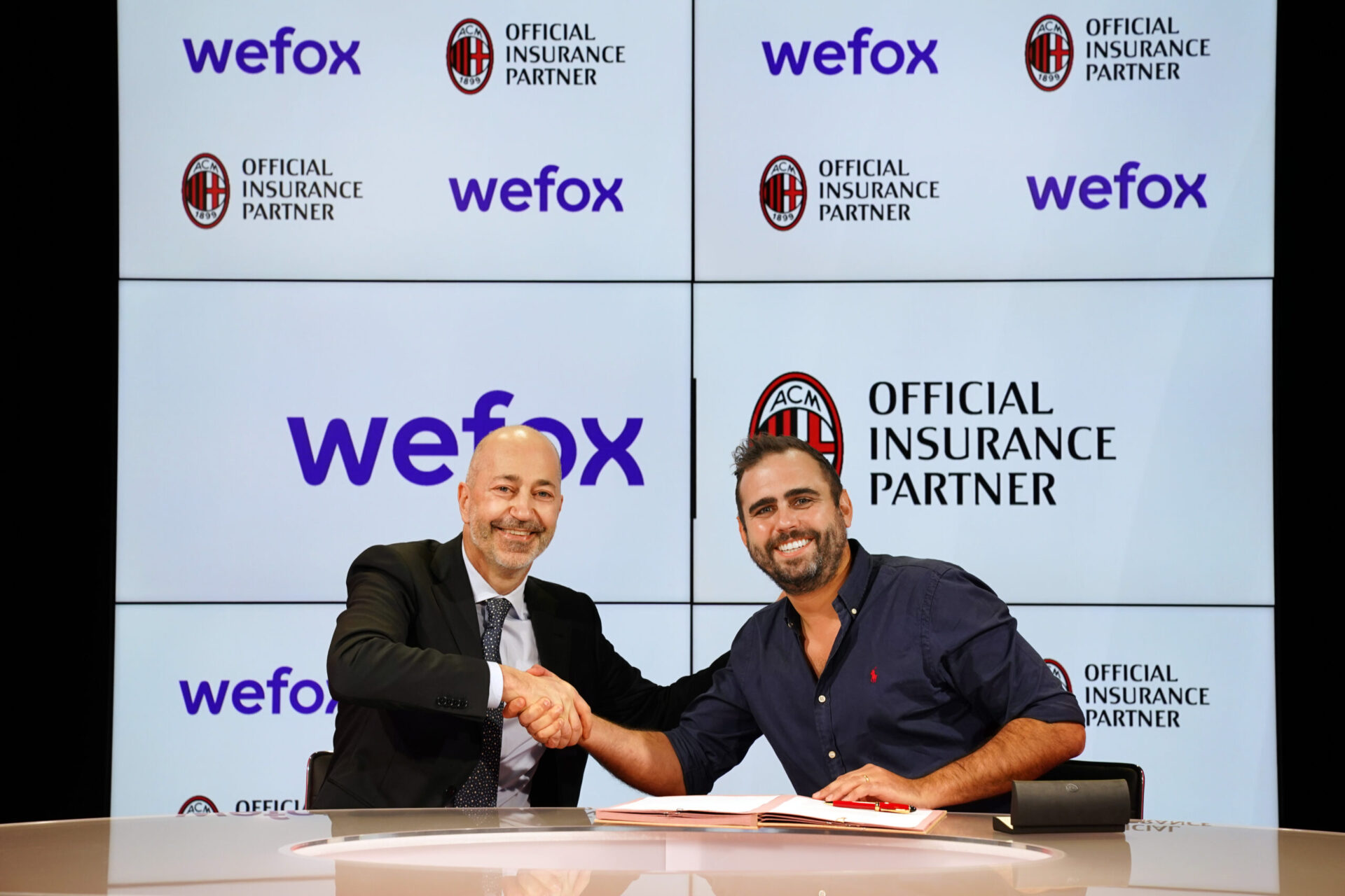 Le début d'un partenariat avec le Milan AC et la société wefox / wefox 