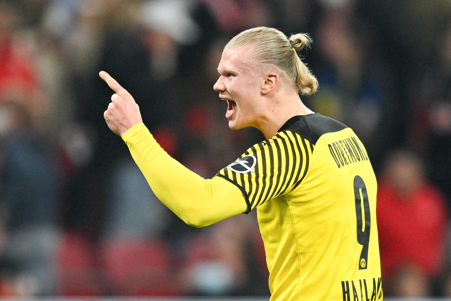 Dortmund : le successeur de Haaland proche de signer