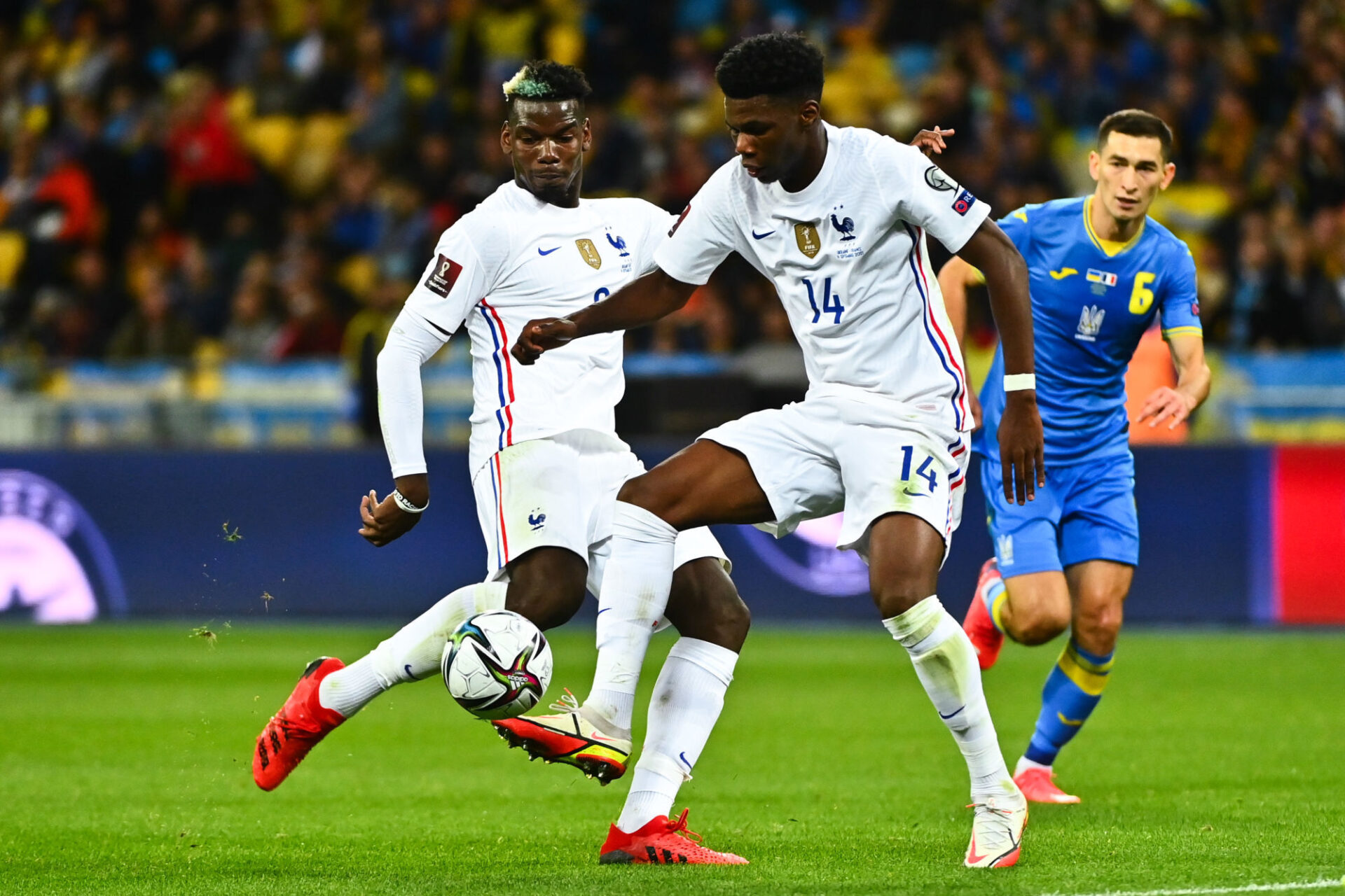Pogba et Tchouaméni sous le maillot bleu face à l'Ukraine en septembre dernier / Icon sport Pogba et Tchouaméni sous le maillot bleu face à l'Ukraine en septembre dernier / Icon sport