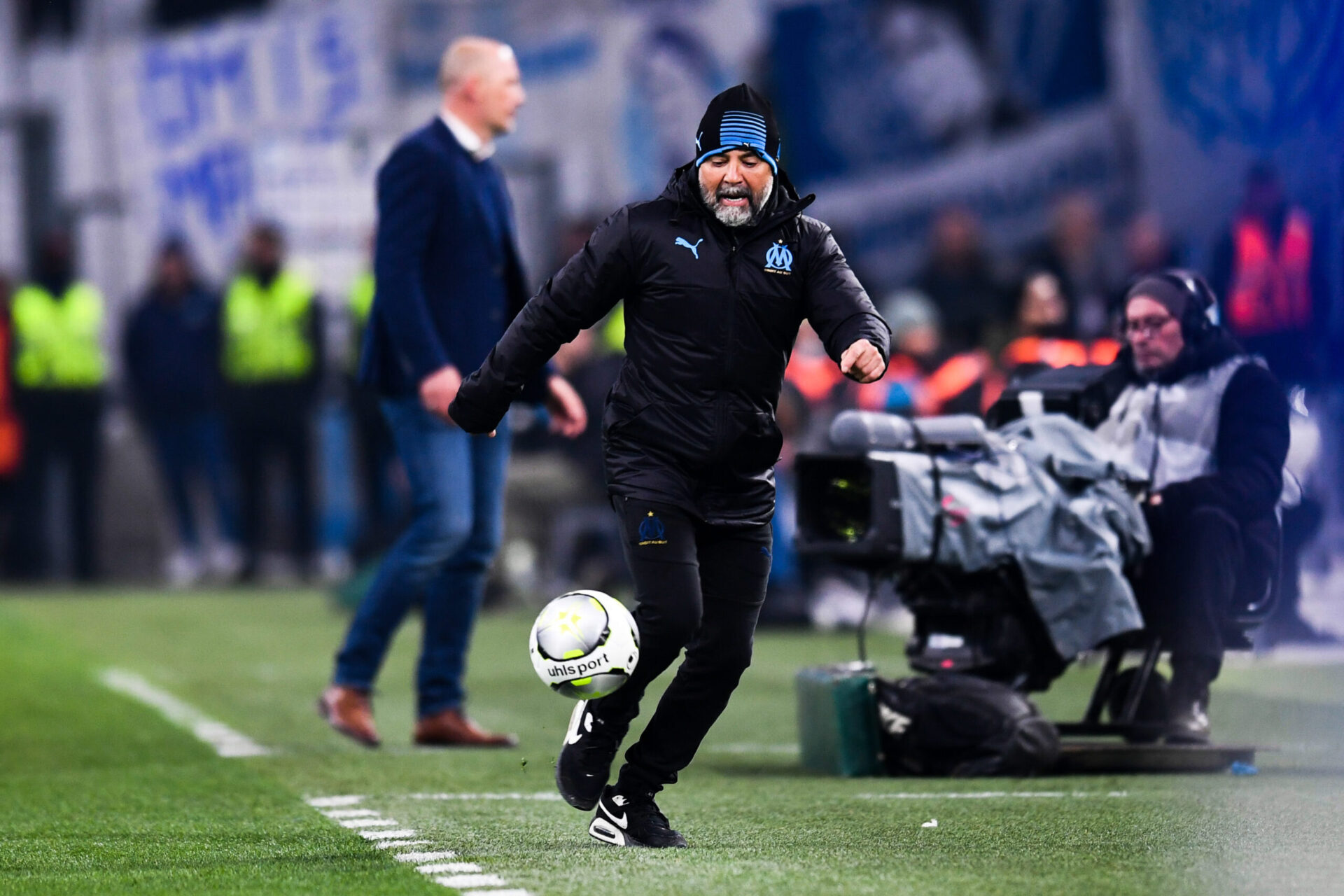 Jorge Sampaoli a écopé d'un carton jaune hier dimanche face à Monaco. Lui comme son équipe de Marseille n'ont jamais trouvé la faille / Icon sport Jorge Sampaoli a écopé d'un carton jaune hier dimanche face à Monaco. Lui comme son équipe de Marseille n'ont jamais trouvé la faille / Icon sport