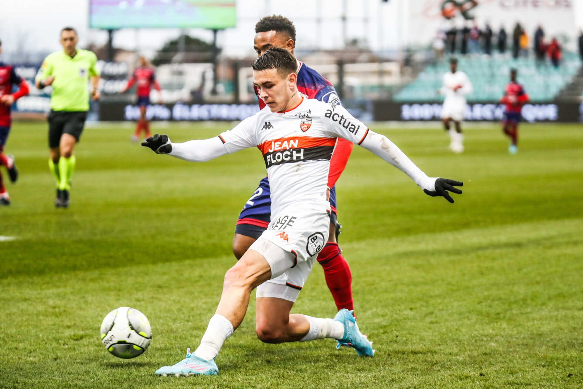 Le FC Lorient a réalisé un gros coup en s'imposant sur la pelouse de Clermont. Icon Sport Le FC Lorient a réalisé un gros coup en s'imposant sur la pelouse de Clermont. Icon Sport