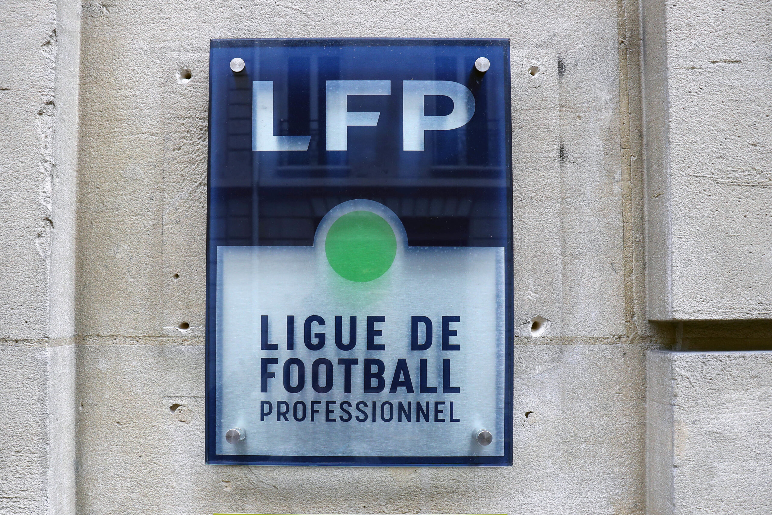 Droits TV : Canal + pourrait mettre la LFP dans une situation délicate