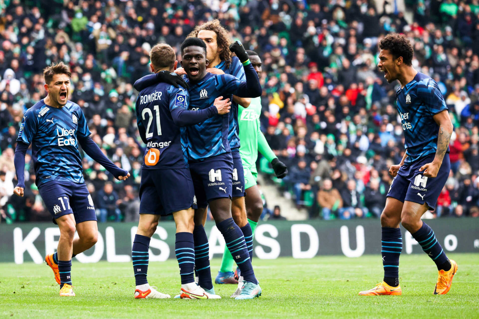 L'OM s'est largement imposé sur la pelouse de l'ASSE en Ligue 1. Icon Sport L'OM s'est largement imposé sur la pelouse de l'ASSE en Ligue 1. Icon Sport
