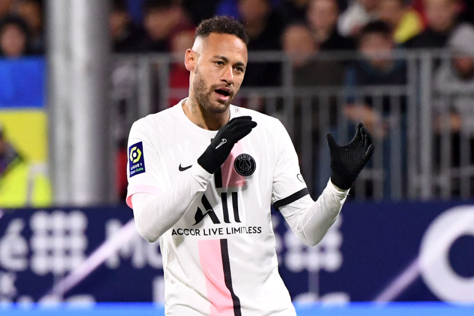 Neymar a inscrit un triplé contre Clermont lors de la 31ème journée de Ligue 1. Icon Sport Neymar a inscrit un triplé contre Clermont lors de la 31ème journée de Ligue 1. Icon Sport
