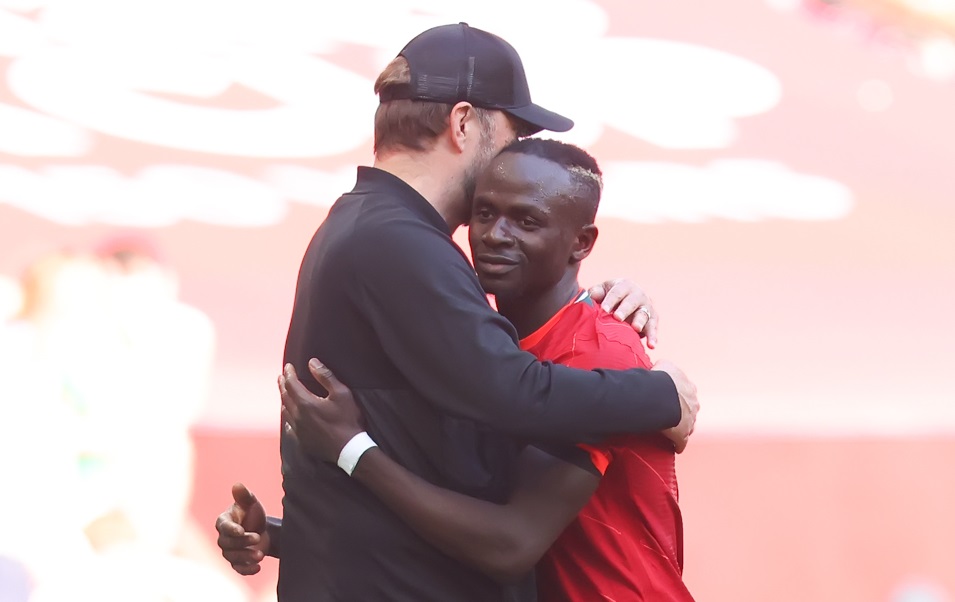 Klopp pense que Man&eacute; peut remporter le Ballon d'Or si Liverpool gagne un troph&eacute;e avant la fin de la saison (iconsport) 