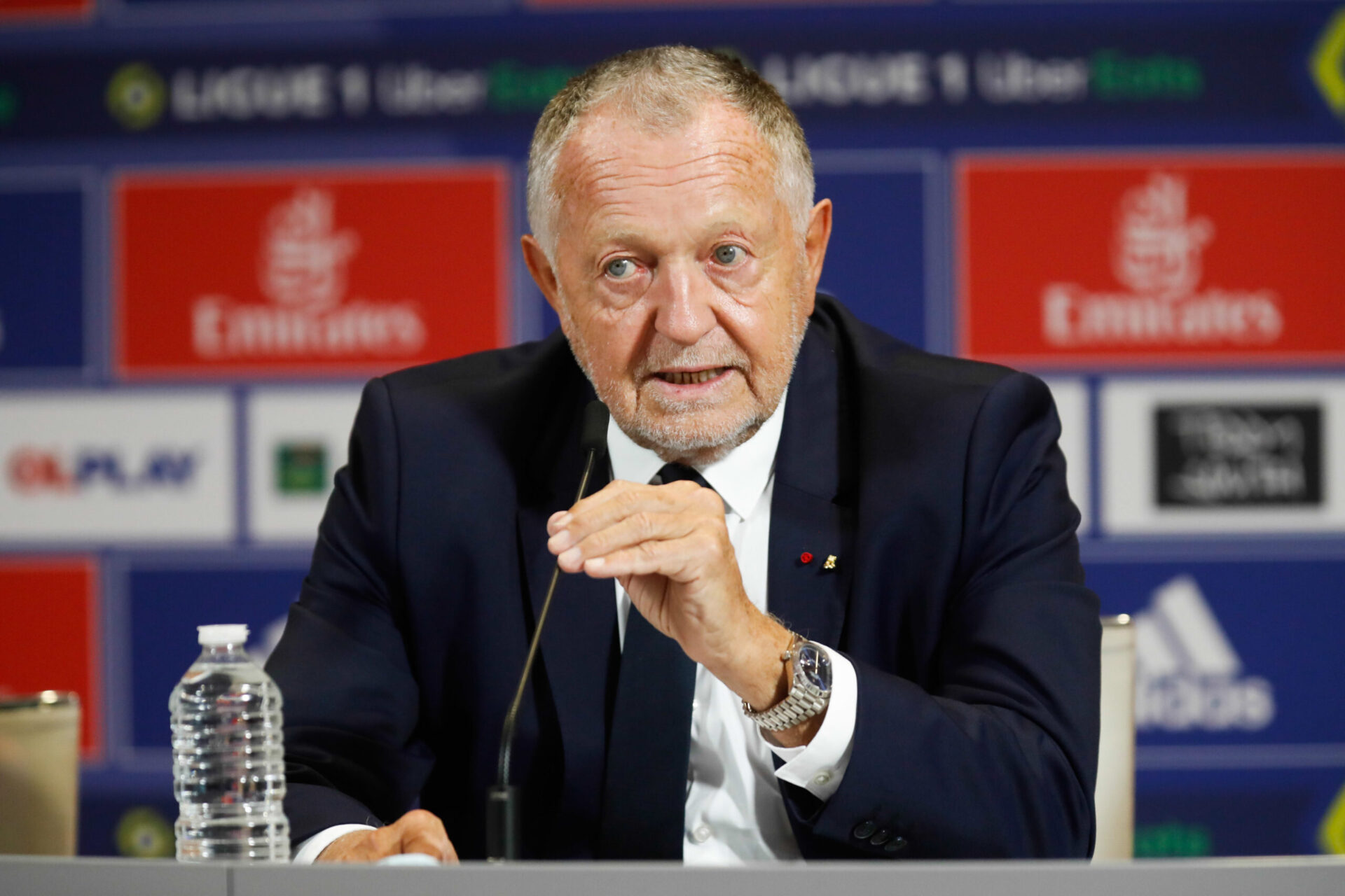 Jean-Michel aulas n'a pas digéré la réaction des supporters vis-à-vis de son OL / Icon Sport Jean-Michel aulas n'a pas digéré la réaction des supporters vis-à-vis de son OL / Icon Sport