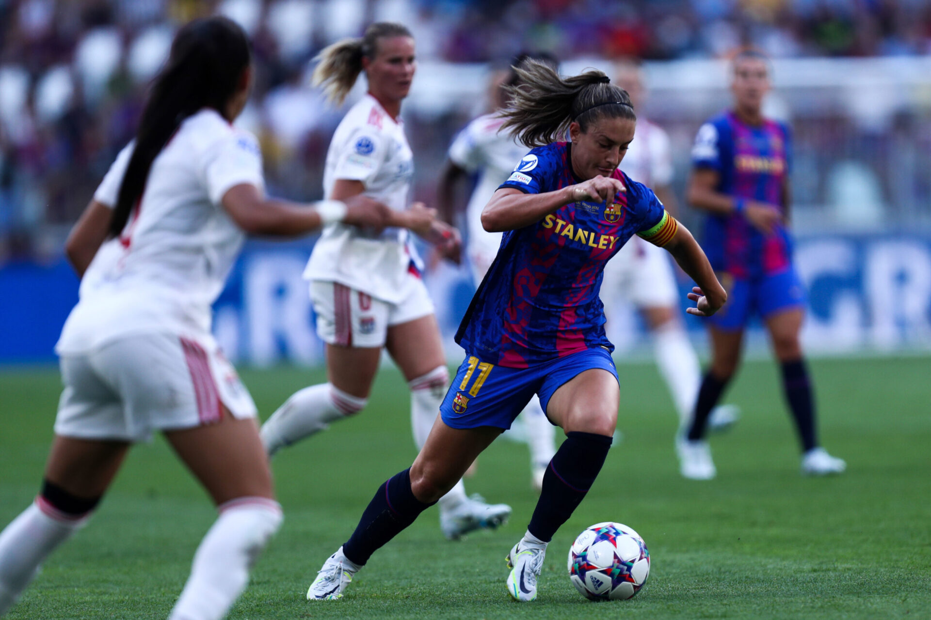 Amandine Henry a ouvert le score d'une magnifique frappe, lors de la finale de la Ligue des champions entre l'OL et le Bar&ccedil;a. Icon Sport