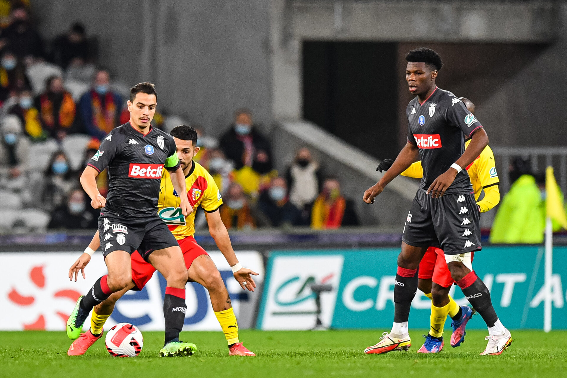 Lens avait remport&eacute; le match aller en Ligue 1 &agrave; Monaco. Le club du Rocher avait pris sa revanche en Coupe de France &agrave; Bollaert (Icon Sport)