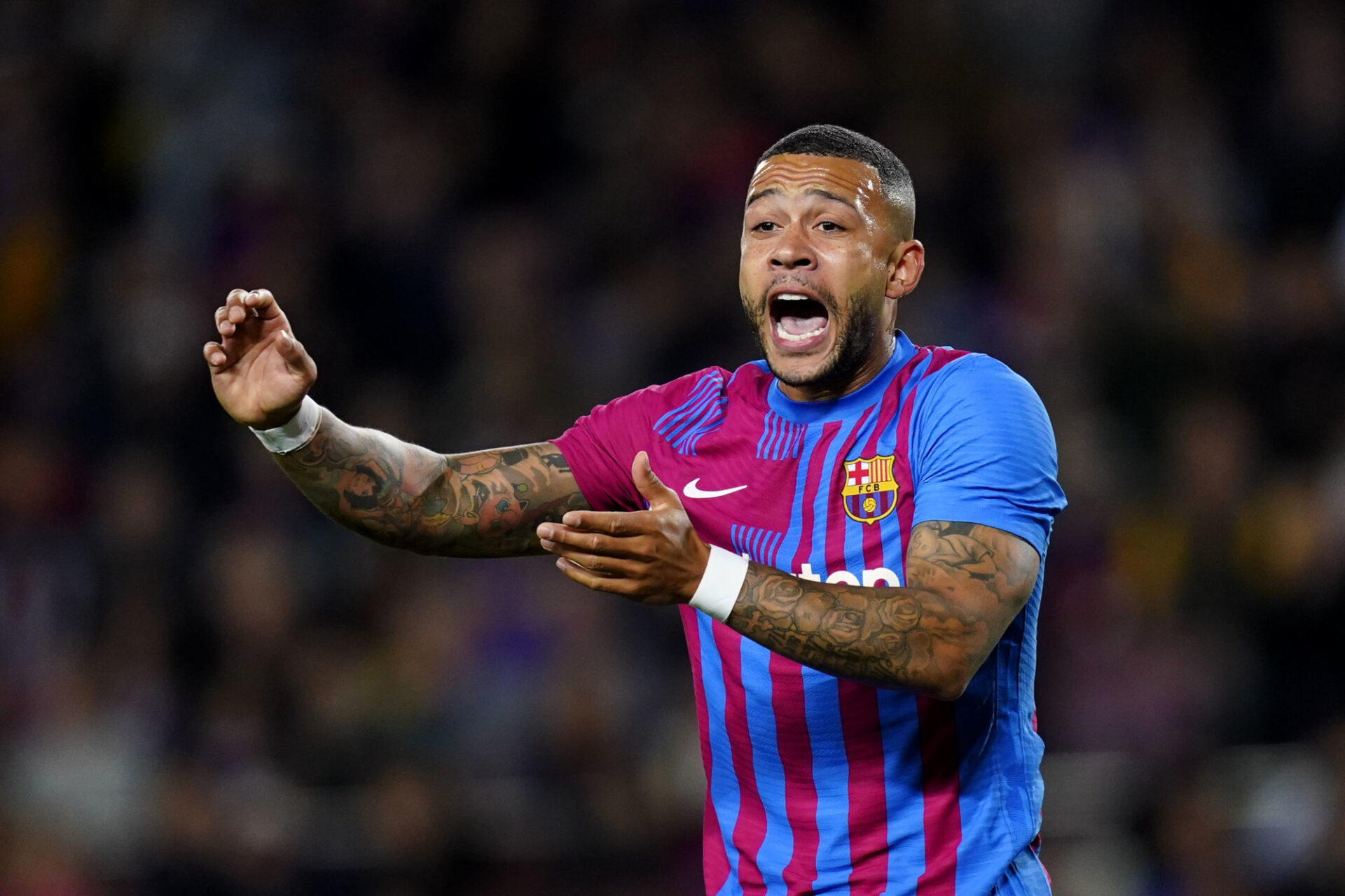 Depay n'a pas du tout l'intention de quitter le Barça (iconsport) Depay n'a pas du tout l'intention de quitter le Barça (iconsport)