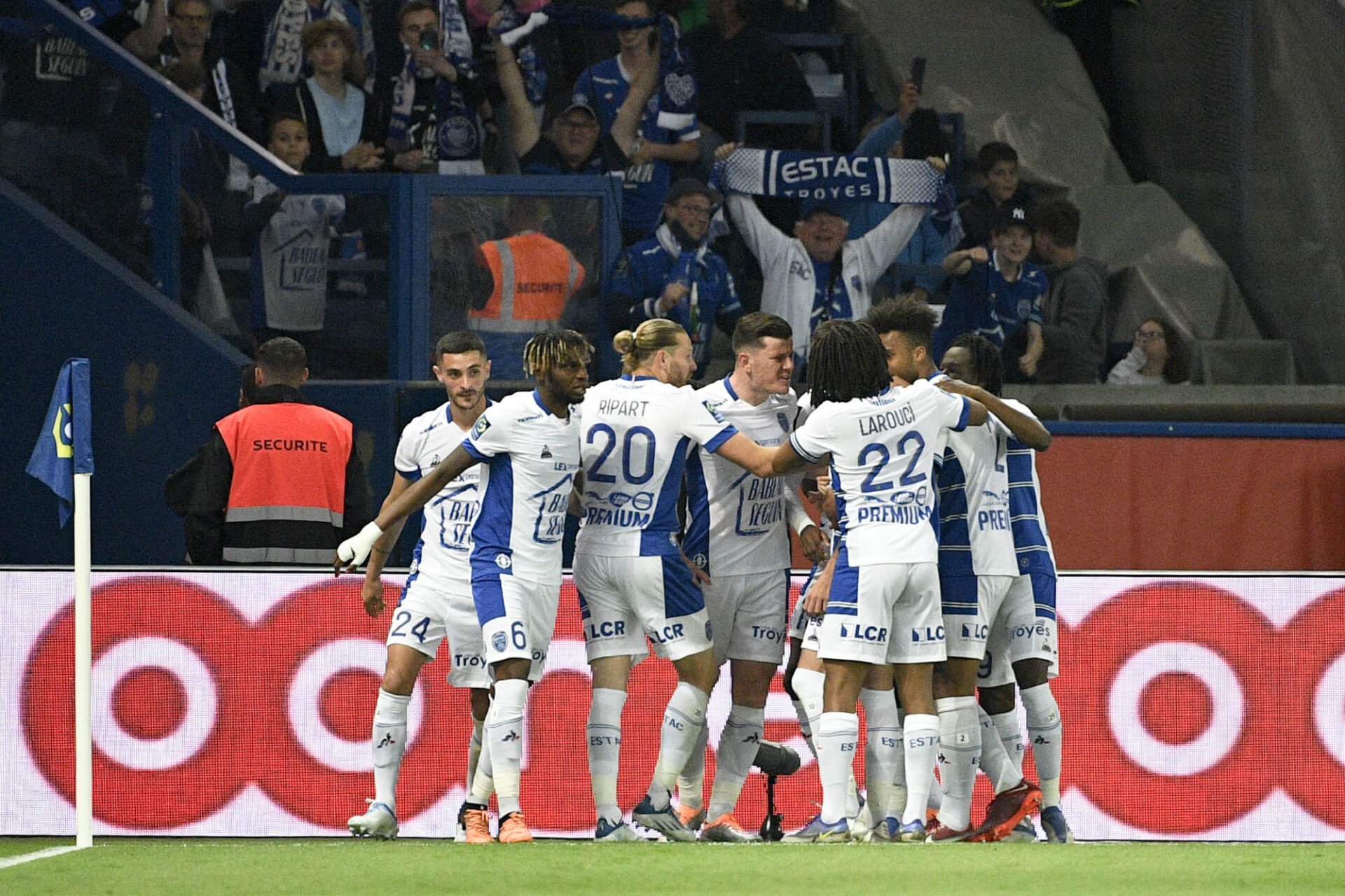 Au match aller en ao&ucirc;t dernier, le PSG s'&eacute;tait impos&eacute; d'une courte t&ecirc;te (1-2) sur la pelouse de Troyes (iconsport)