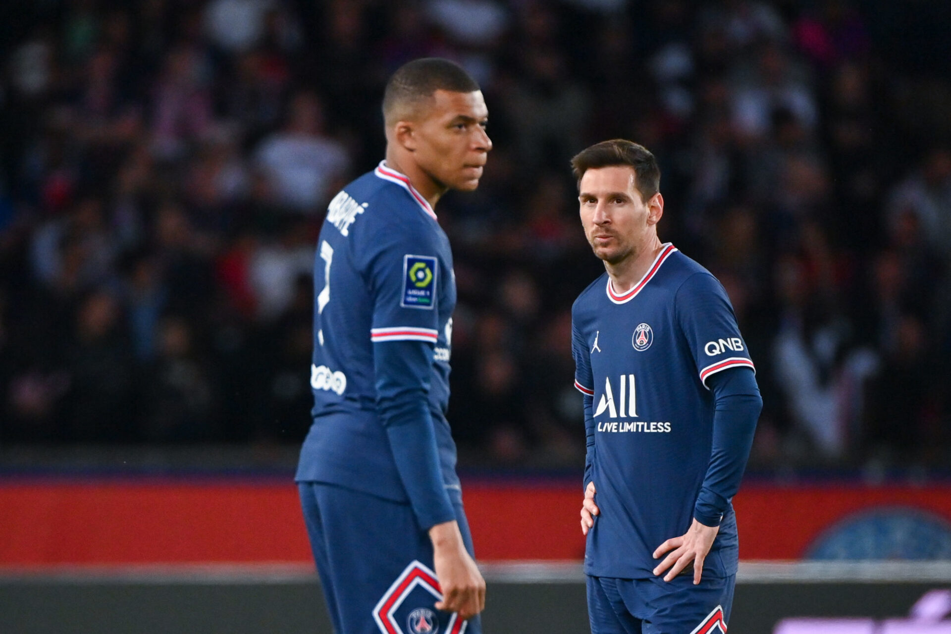Le Fran&ccedil;ais Kylian Mbapp&eacute; et l'Argentin Lionel Messi sous les couleurs du PSG (Icon Sport)