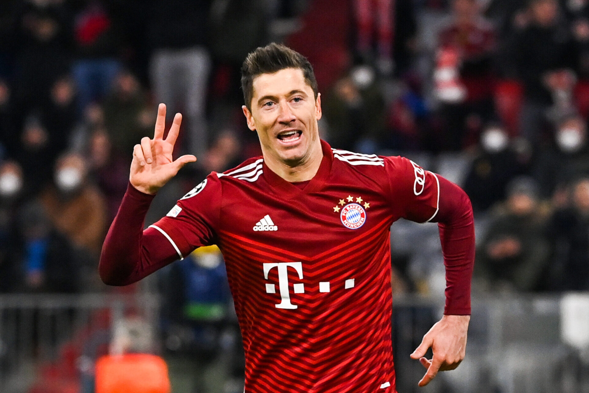 Robert Lewandowski, de l'Allianz Arena au Camp Nou. Icon Sport