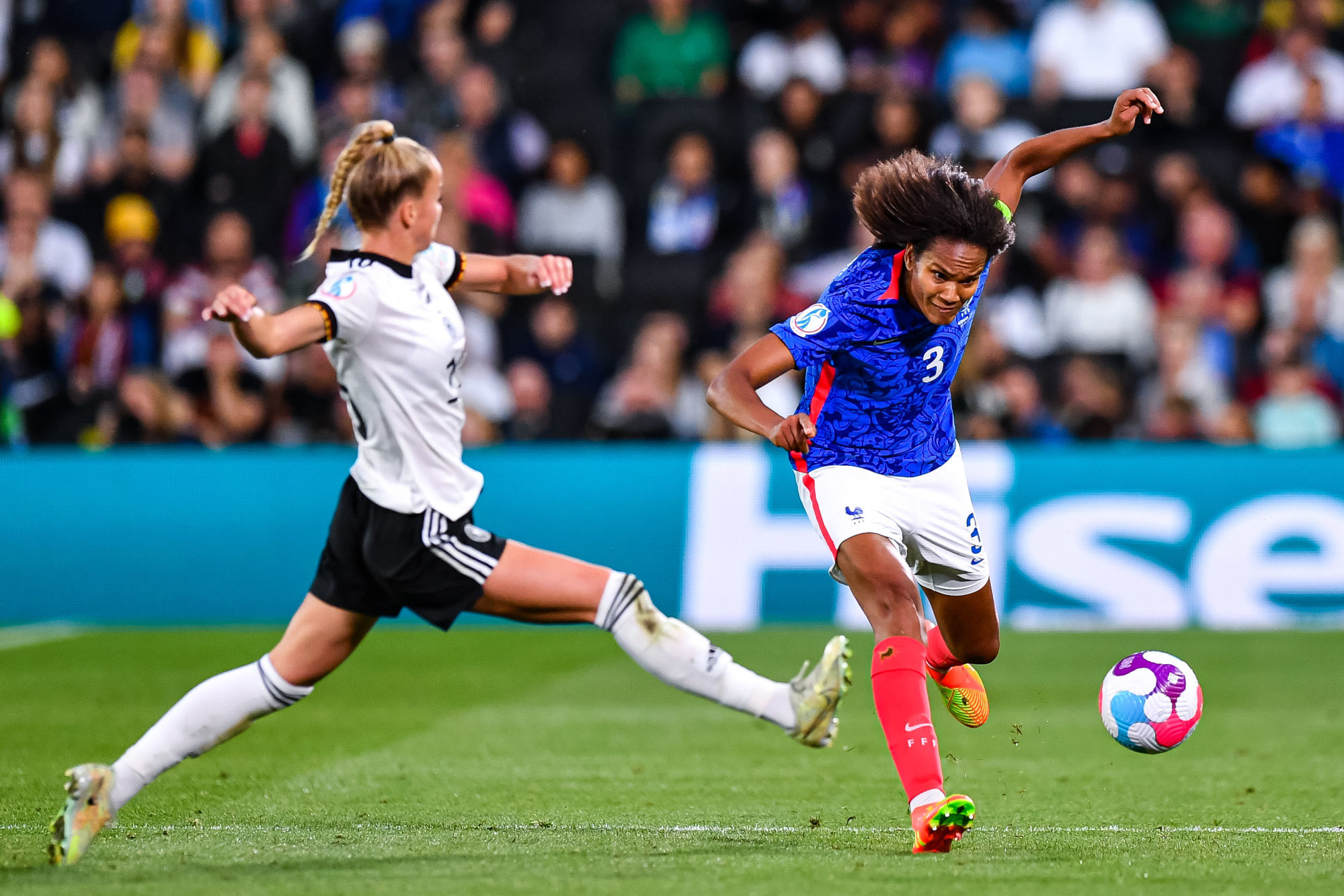 Les Bleues sont tombées en demi-finale de l'Euro contre l'Allemagne. Icon Sport