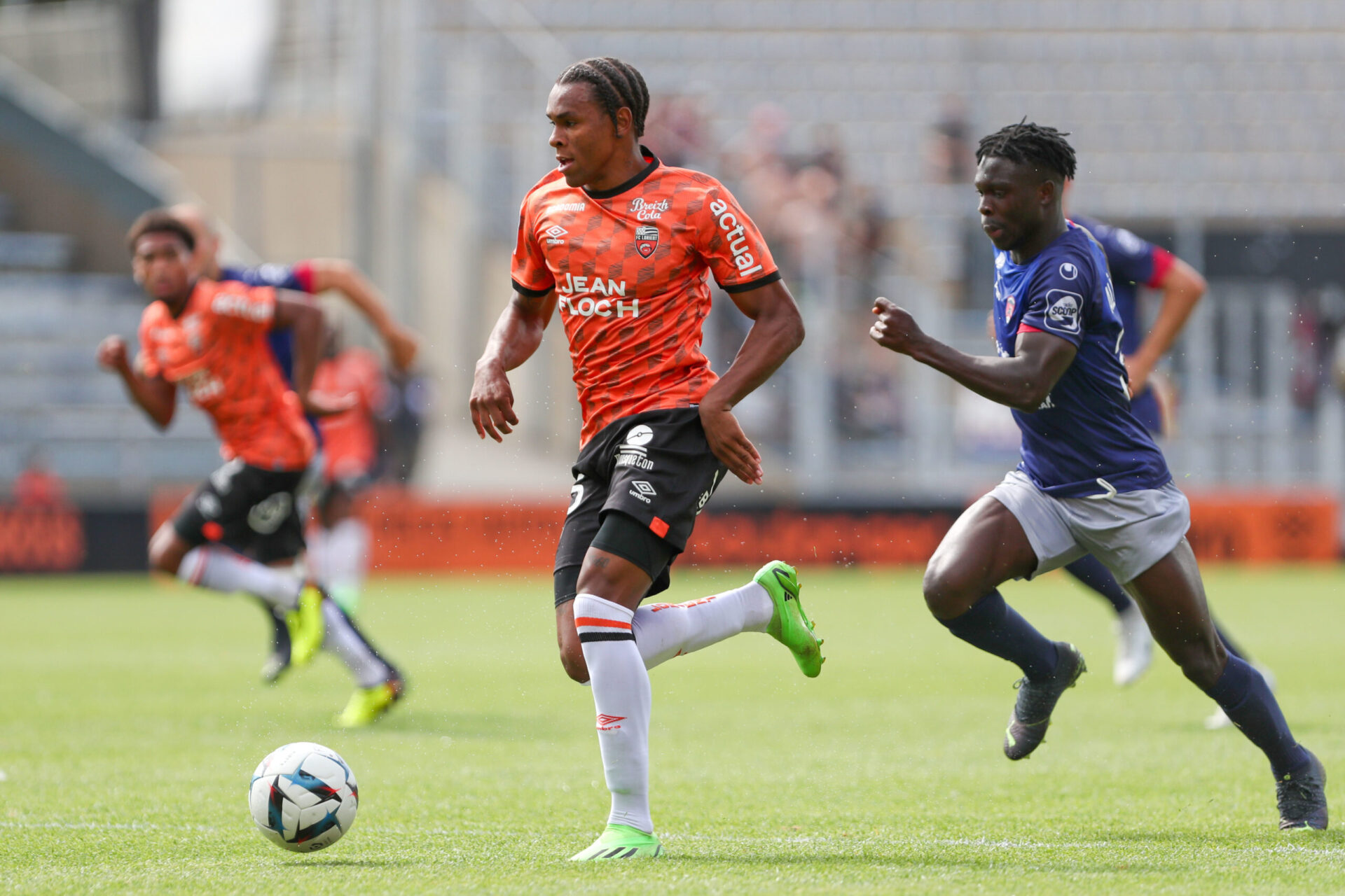 Armand Laurient&eacute; face &agrave; Clermont, lors de son dernier match avec le FC Lorient. (Icon Sport)