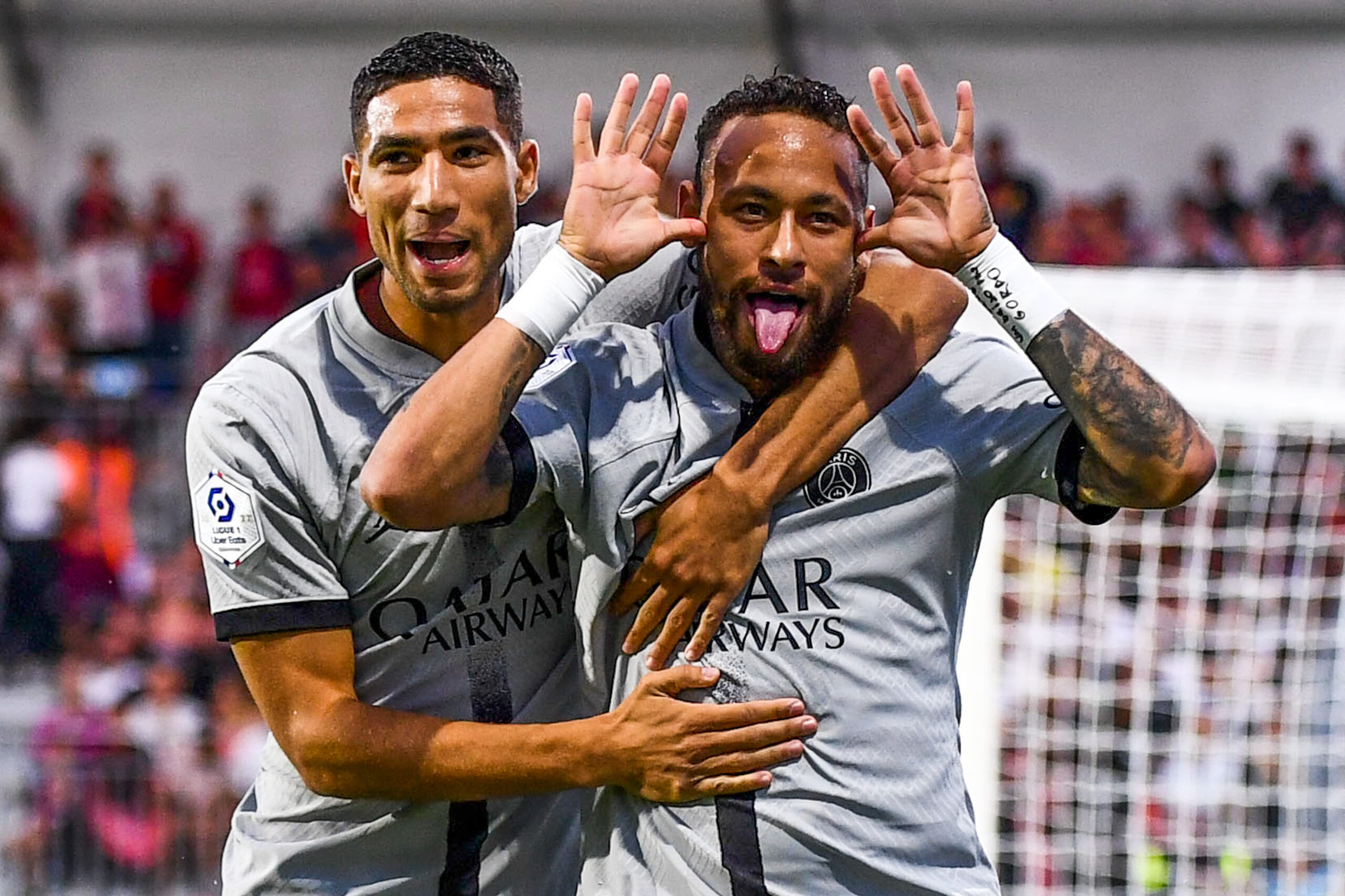Neymar (à droite), grand artisan de la victoire du PSG à Clermont ce samedi soir (Icon Sport)