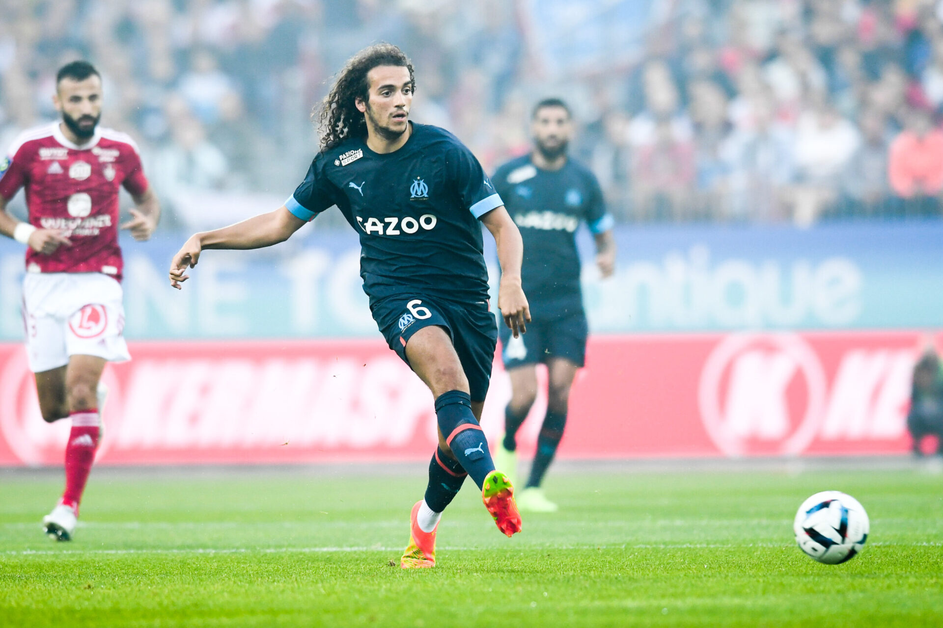 Matt&eacute;o Guendouzi sous les couleurs de l'OM contre Brest, en Ligue 1. Icon Sport
