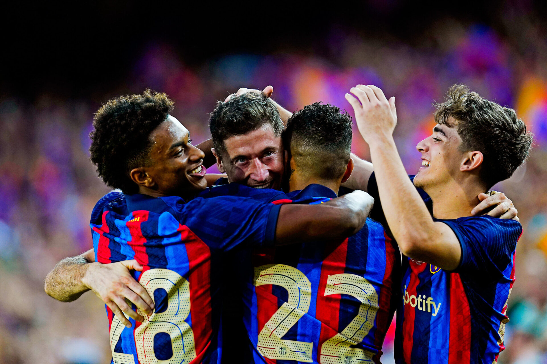 Le Bar&ccedil;a lance son op&eacute;ration reconqu&ecirc;te. Icon Sport