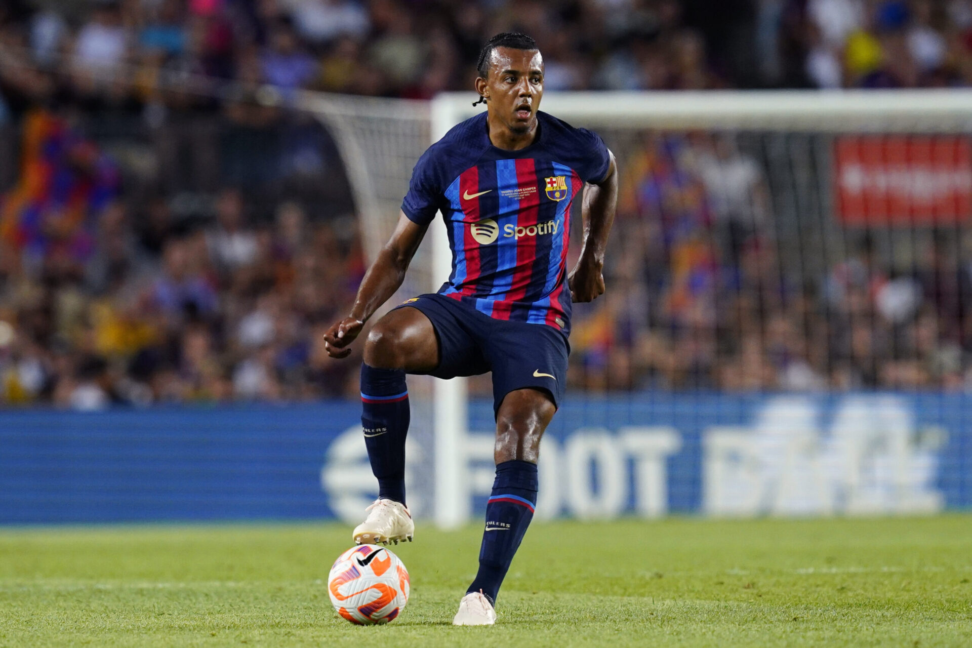 Jules Kound&eacute;, lors du Troph&eacute;e Joan Gamper au Camp Nou (Icon Sport)