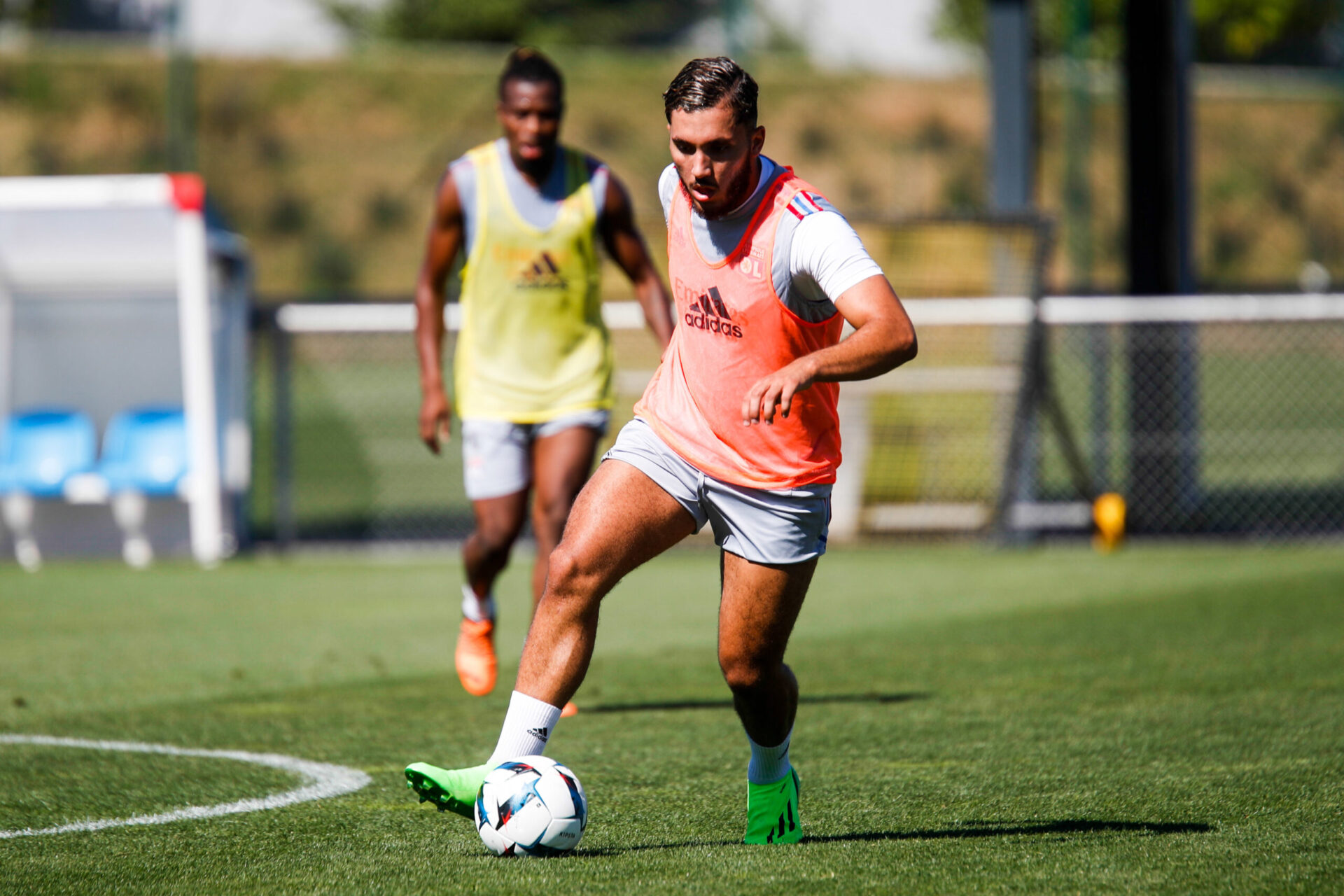 Rayan Cherki &agrave; l'entra&icirc;nement - Icon Sport