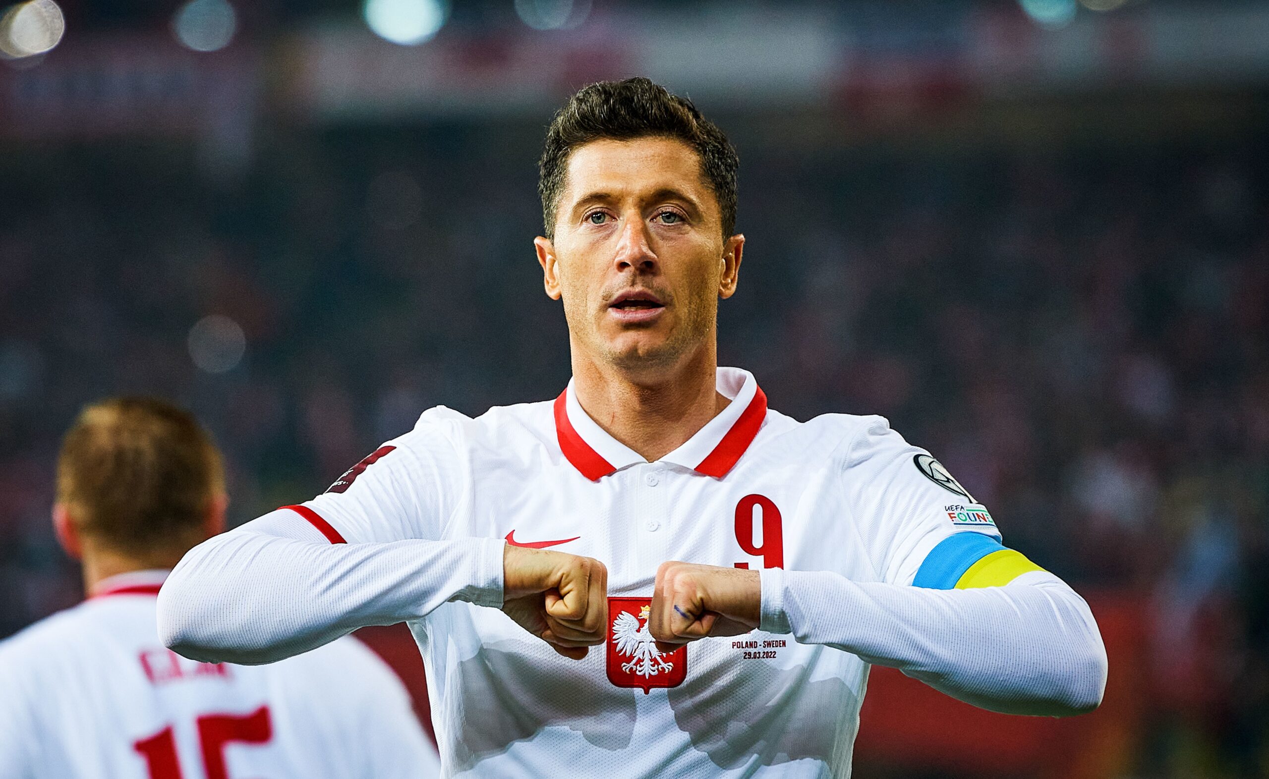 Lewandowski jouera avec un brassard aux couleurs de l'Ukraine lors de la prochaine Coupe du monde (Icon Sport)
