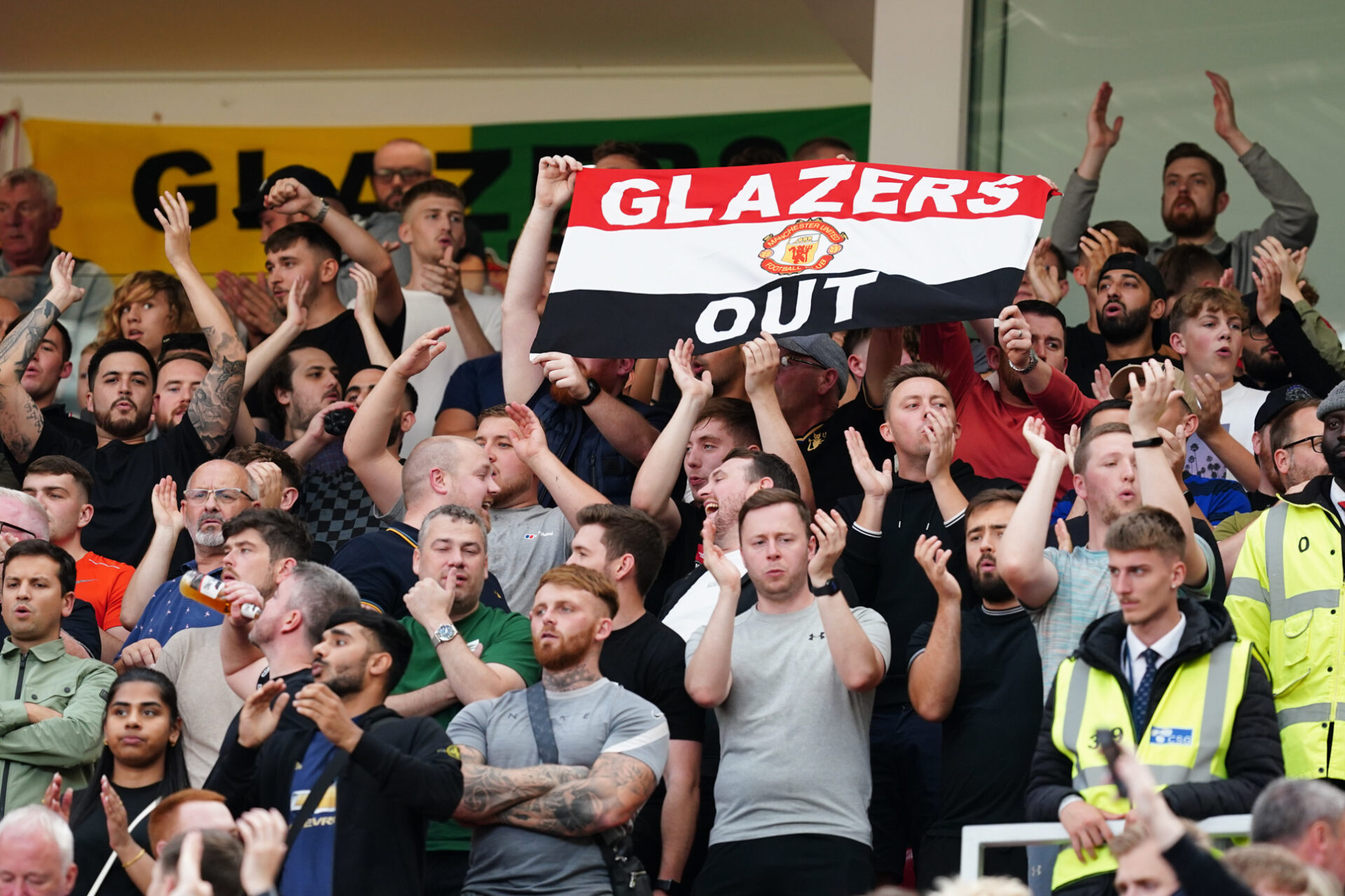 Les Glazer sont vivement contestés par les supporters de United (Icon Sport)