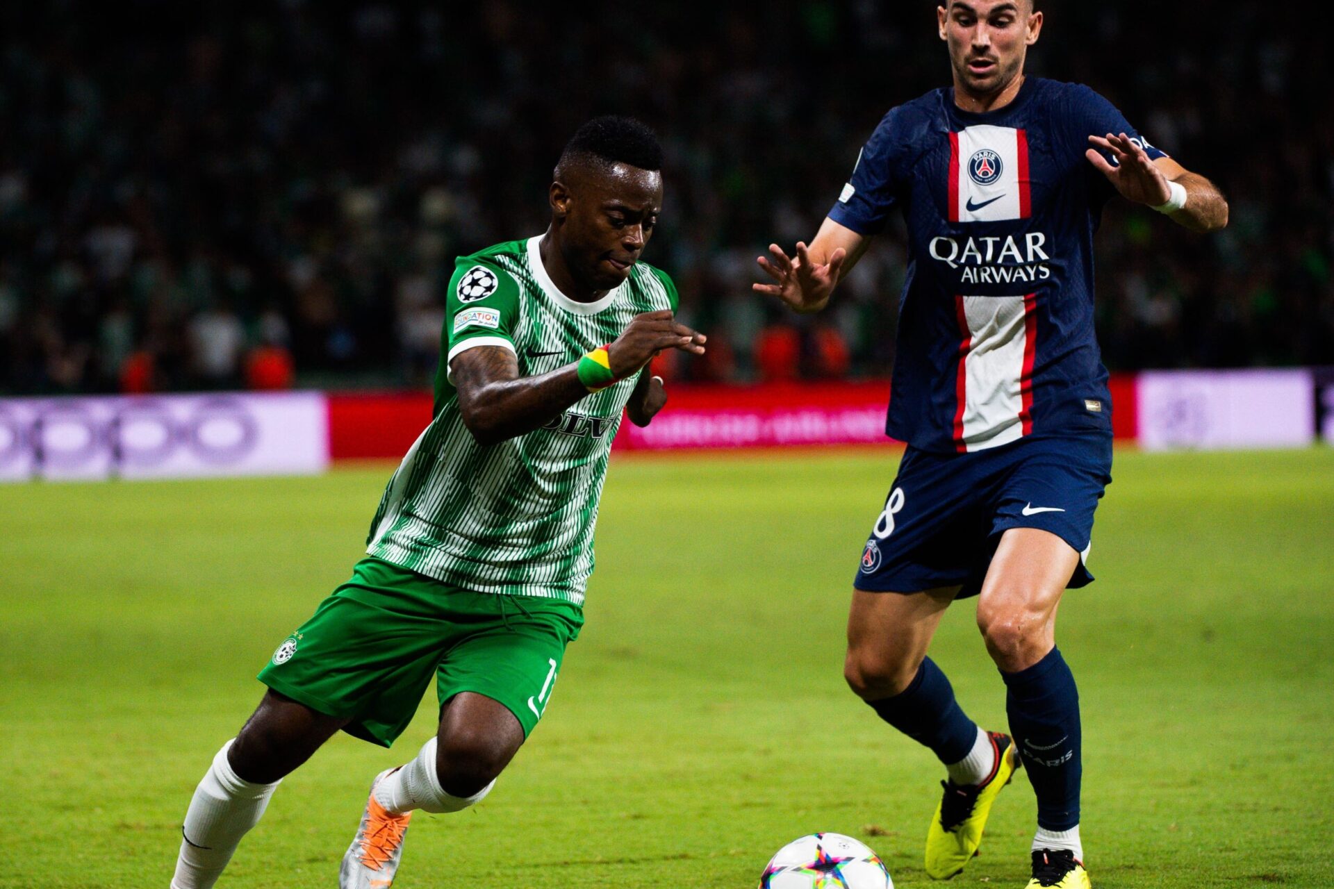 Fabian Ruiz (&agrave; droite), ici face au Maccabi Ha&iuml;fa (Icon Sport)
