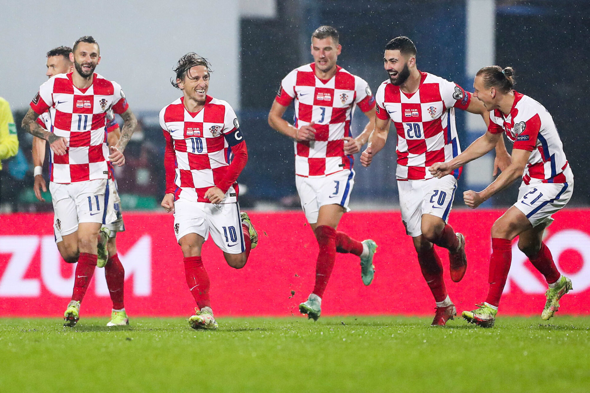 Luka Modric a pu observer de pr&egrave;s Joskvo Gvardiol, son co&eacute;quipier en s&eacute;lection (Icon Sport)