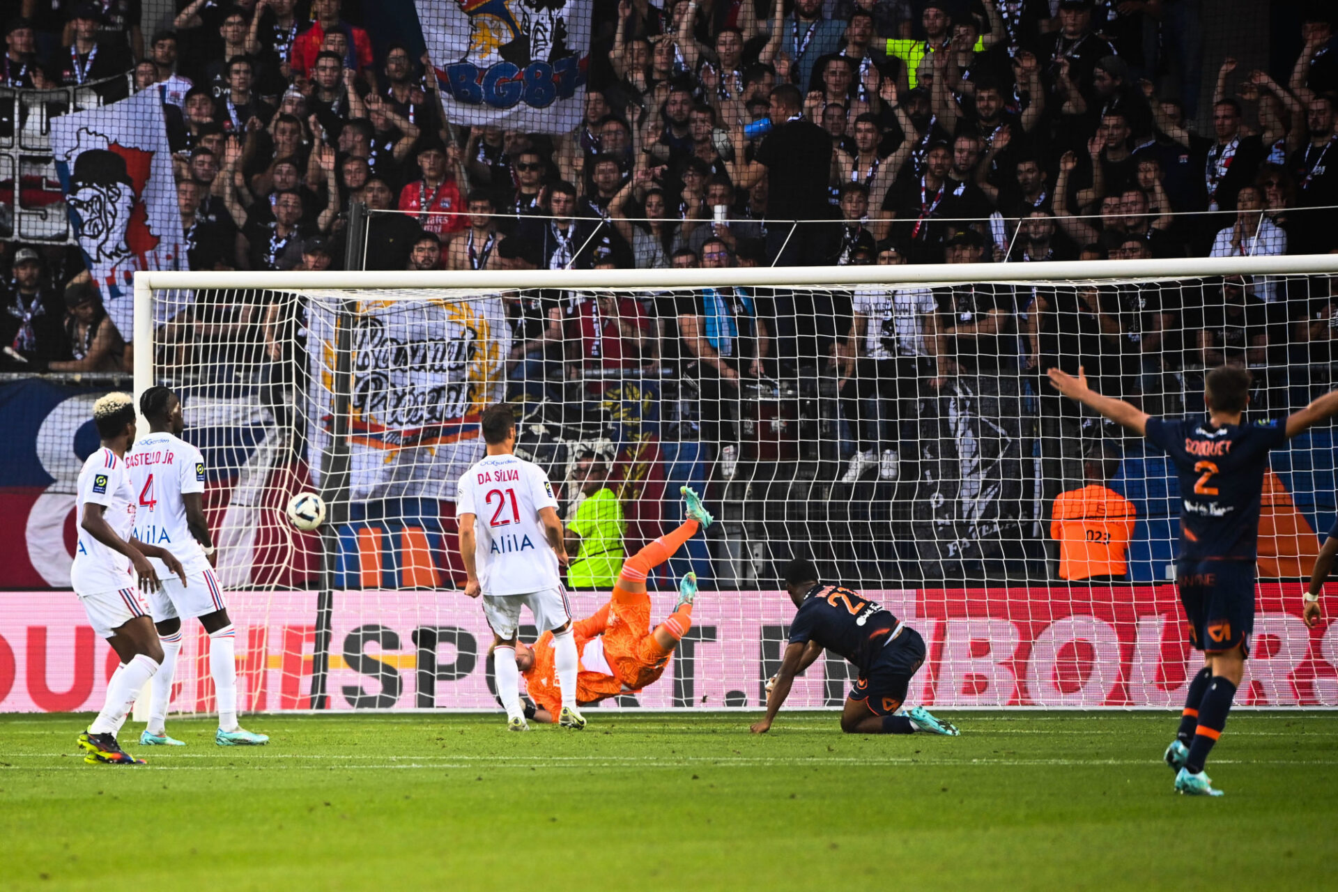 Elye Wahi buteur face &agrave; l'Olympique Lyonnais. (Icon Sport)