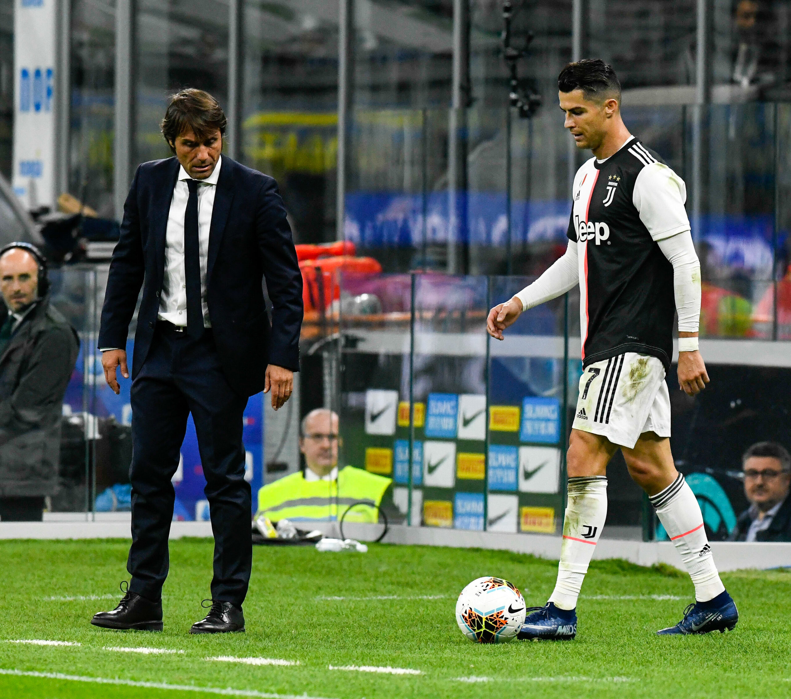 Tottenham : Antonio Conte déclare son admiration pour Cristiano Ronaldo