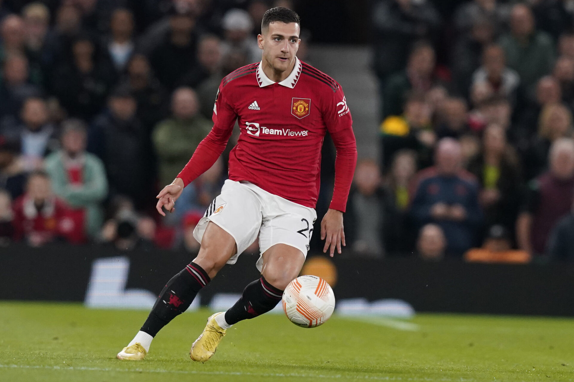 Diogo Dalot devrait finir la saison à Manchester United, mais ne devrait pas y rester au-delà (Icon Sport) Diogo Dalot devrait finir la saison à Manchester United, mais ne devrait pas y rester au-delà (Icon Sport)