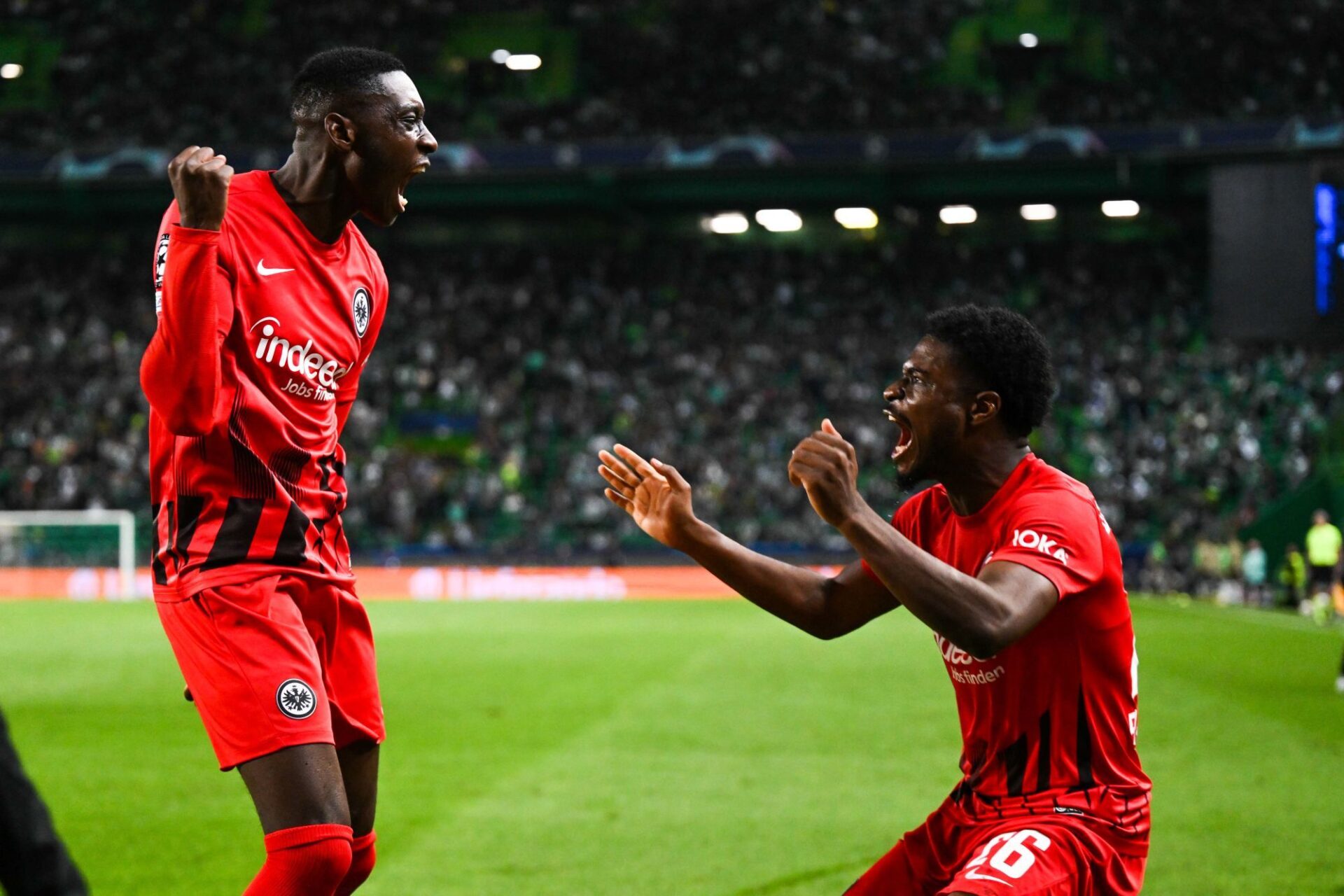 Kolo Muani offre les huiti&egrave;mes de LdC &agrave; Francfort. (Icon Sport)