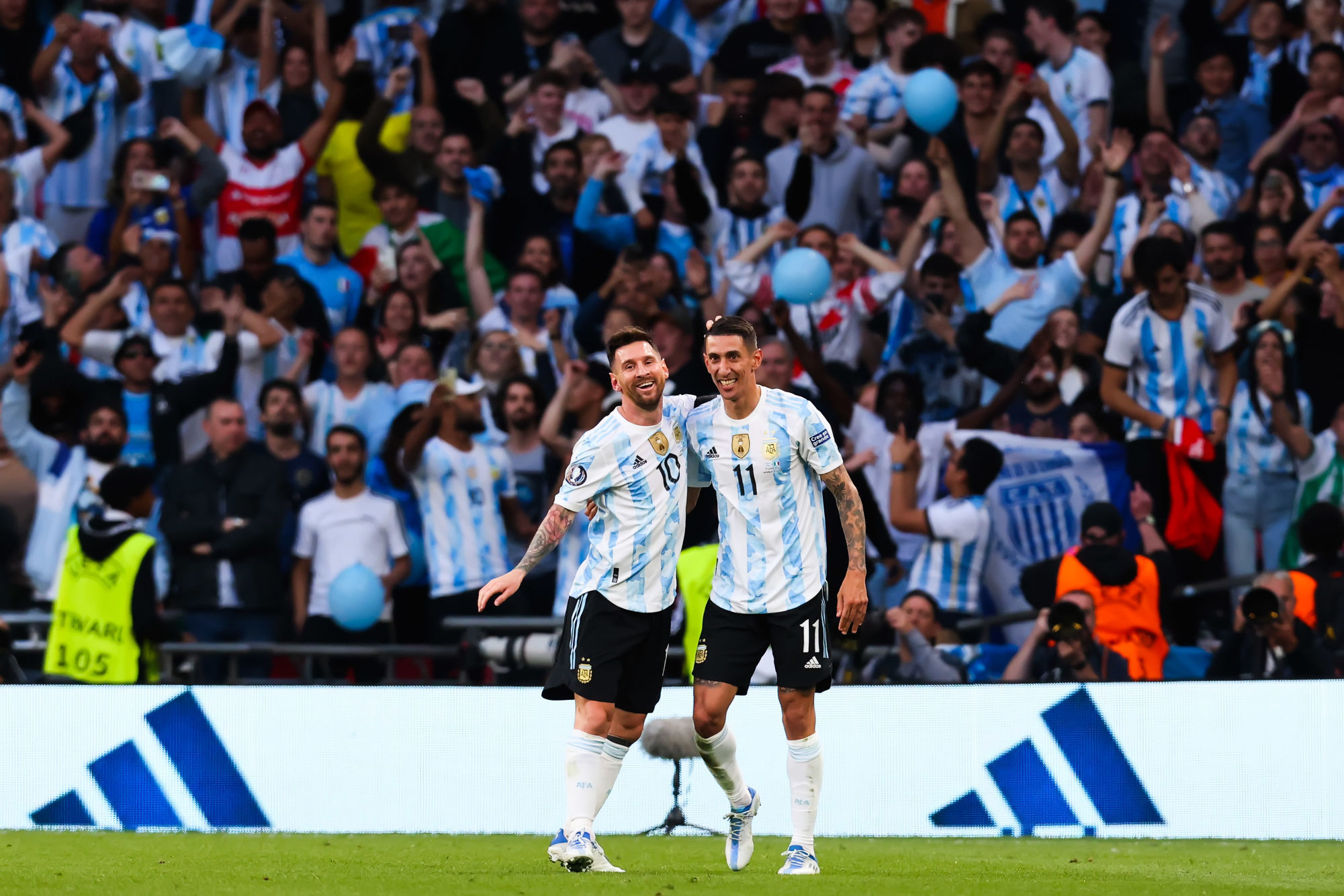 Argentine : Di Maria s&#039;enflamme pour Messi, &quot;l&#039;extraterrestre&quot;